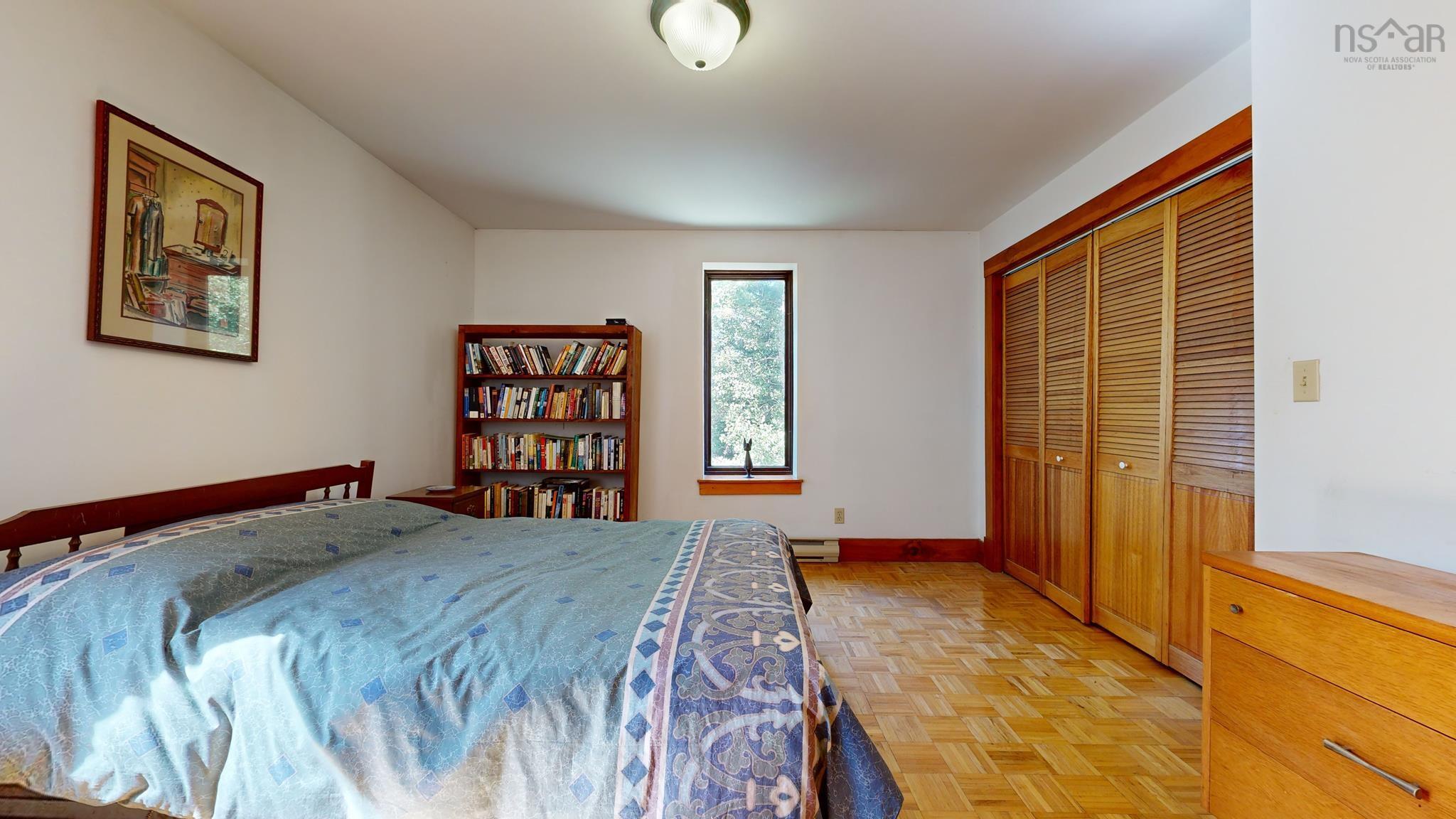 $395,000.00: 809 Highway 203, Lower Ohio