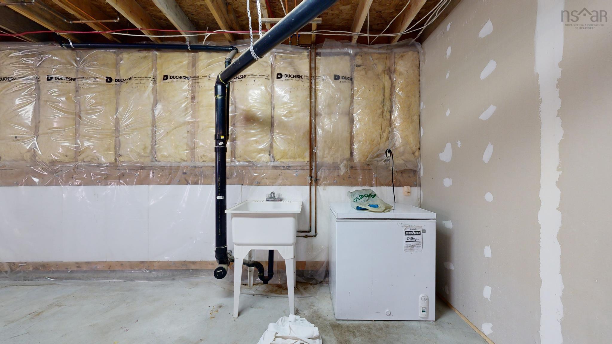 $395,000.00: 809 Highway 203, Lower Ohio