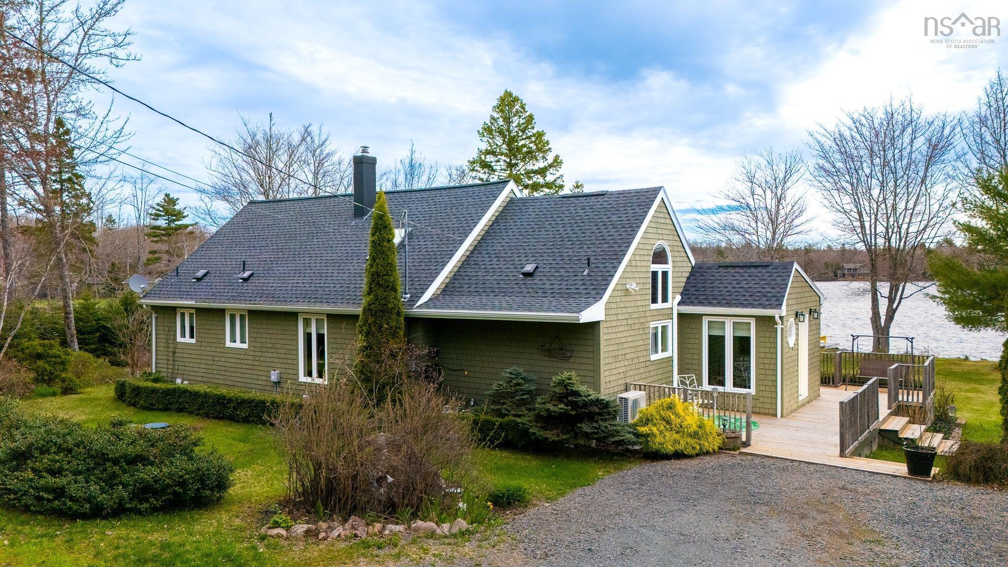 $819,000.00: 154 Murphy Lake Road, Murphy Lake