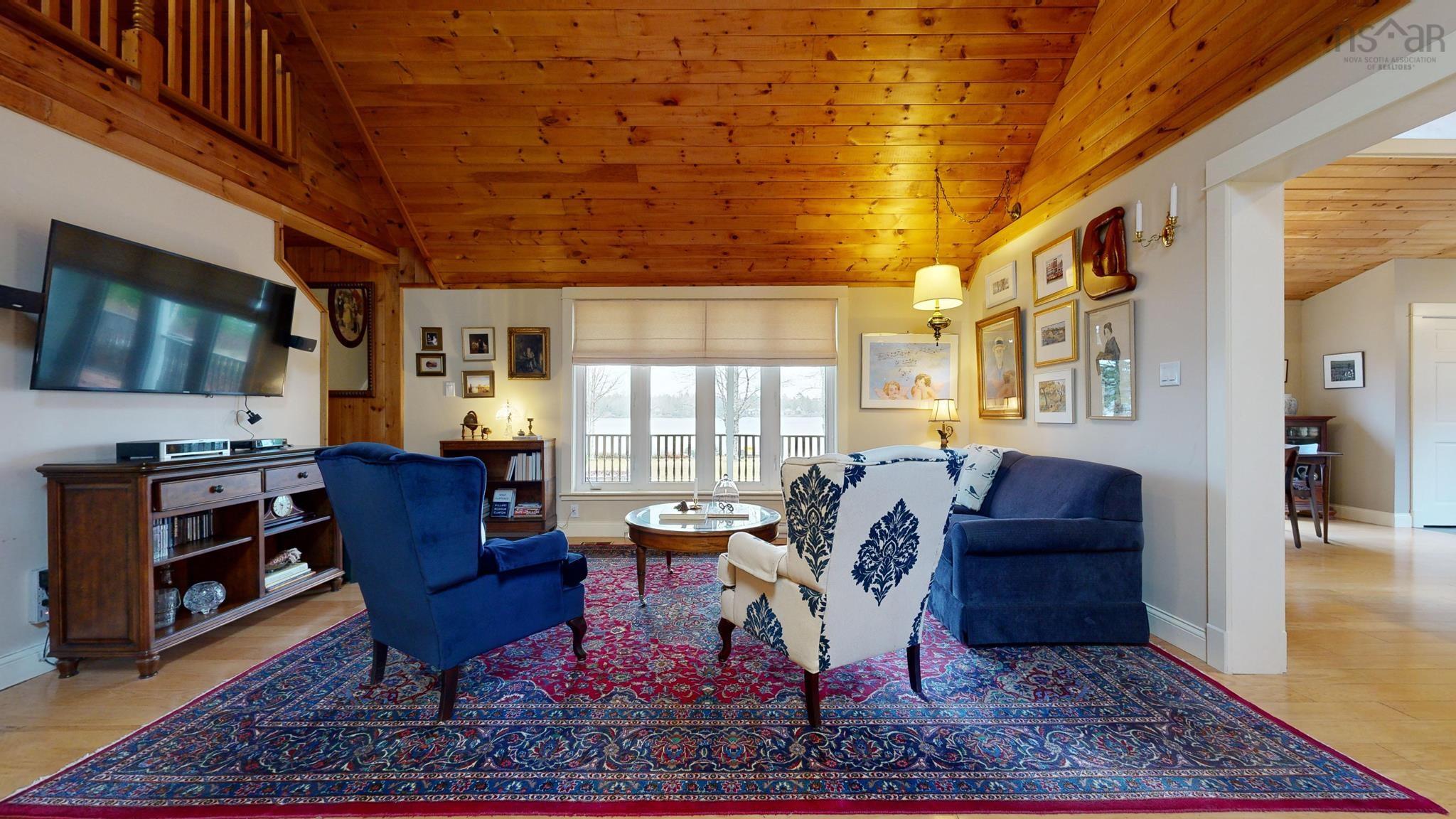 $819,000.00: 154 Murphy Lake Road, Murphy Lake