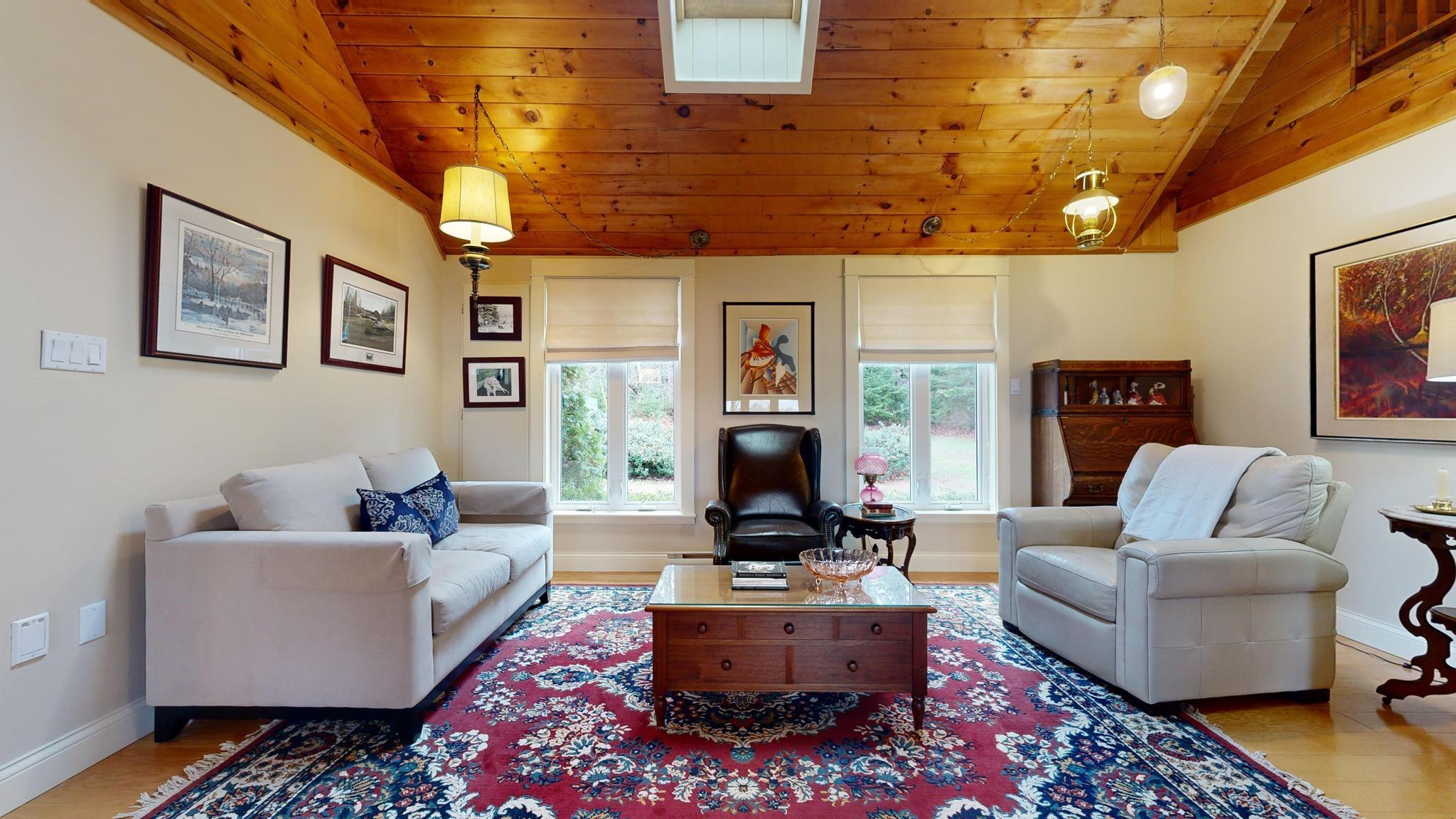 $819,000.00: 154 Murphy Lake Road, Murphy Lake