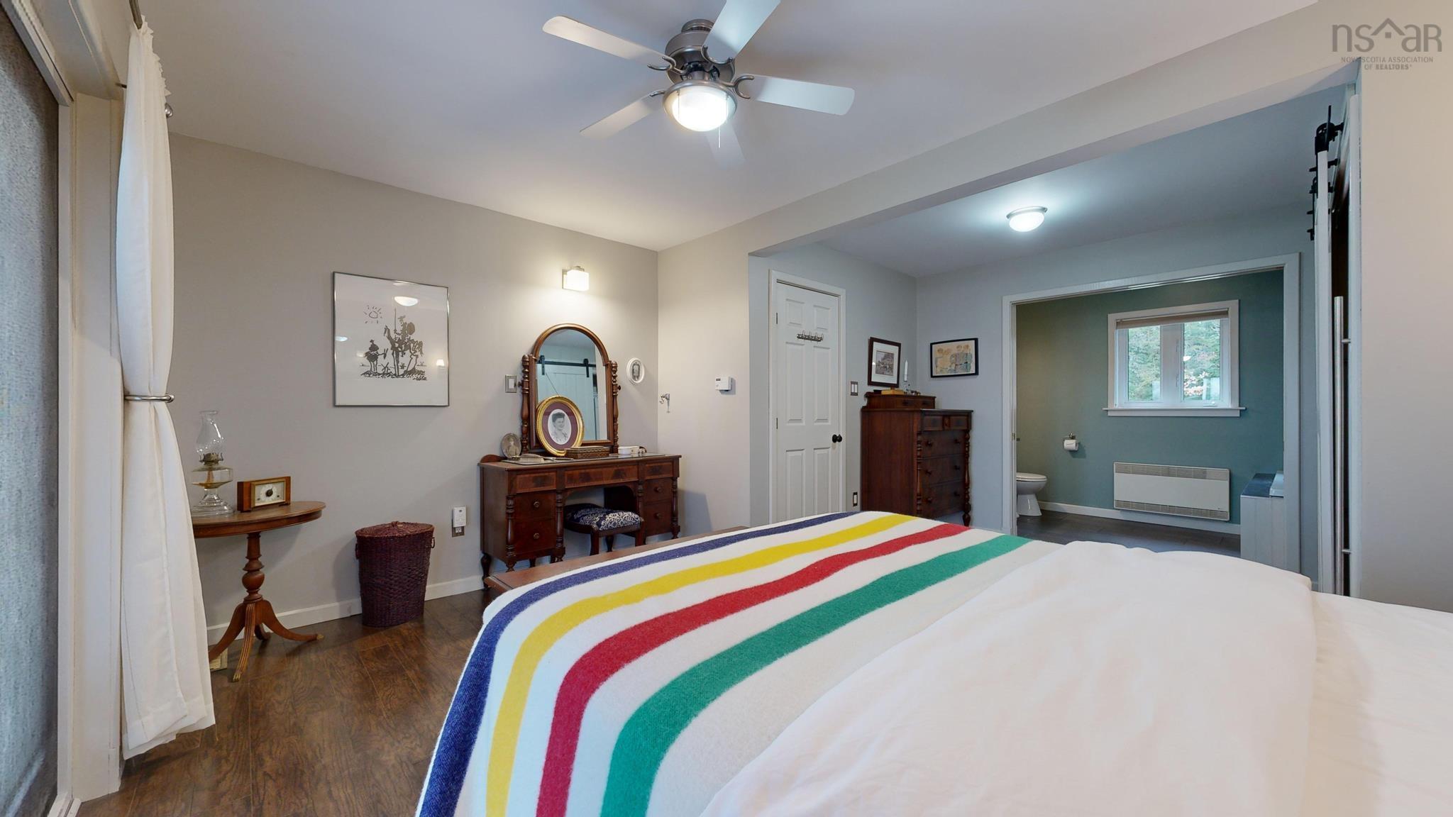 $819,000.00: 154 Murphy Lake Road, Murphy Lake