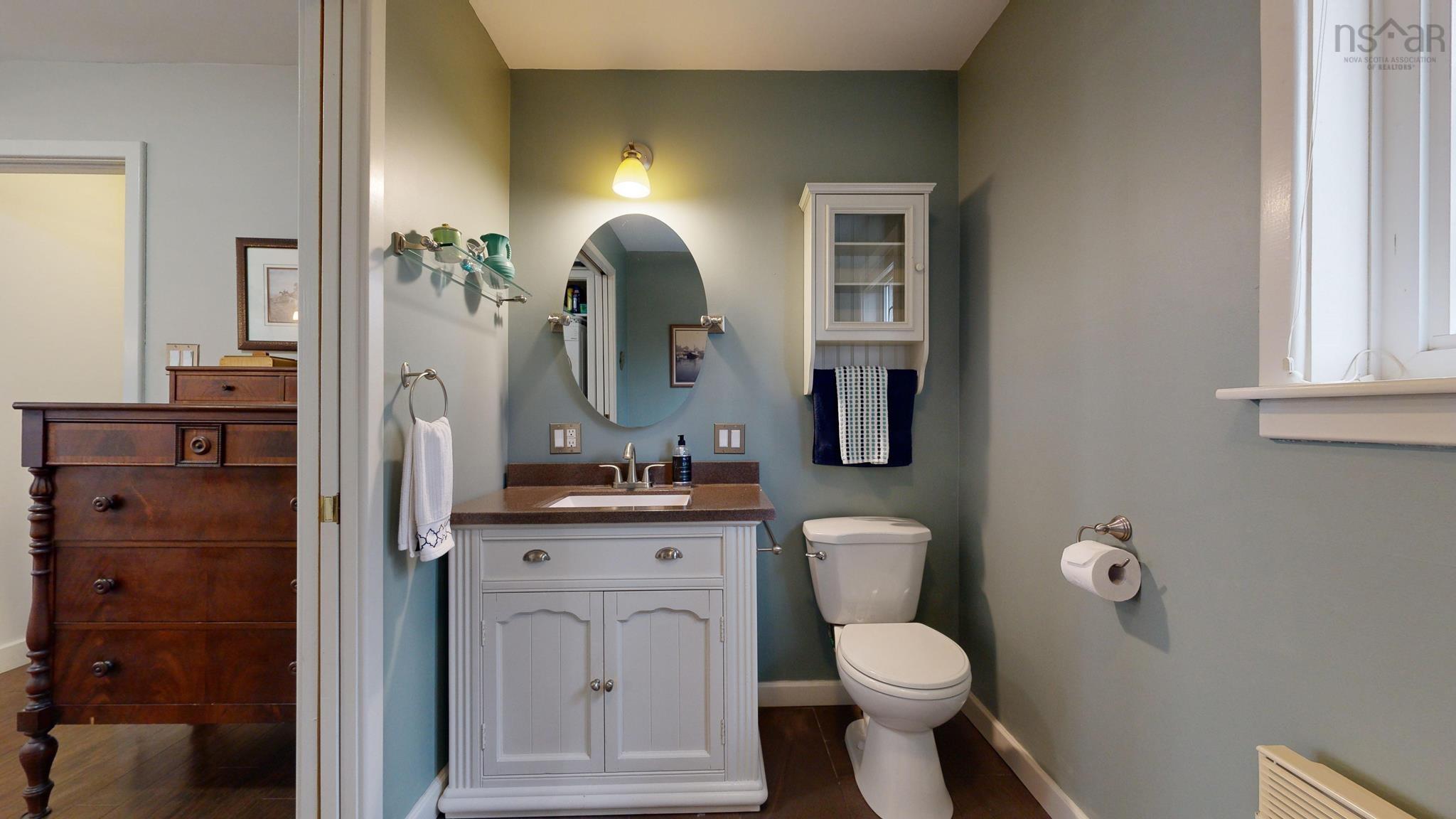 $819,000.00: 154 Murphy Lake Road, Murphy Lake