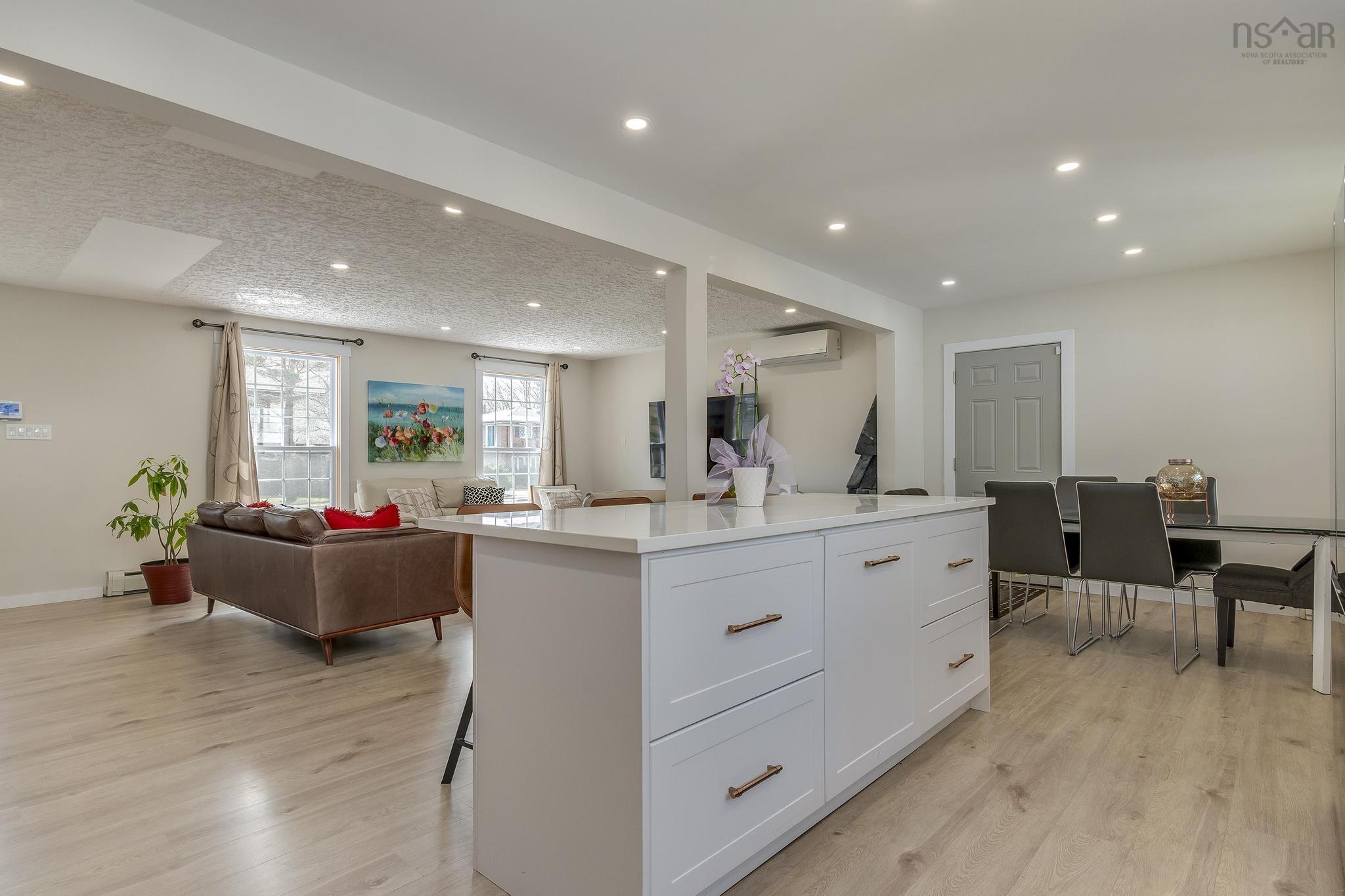 $834,900.00: 95 Bayview Road, Halifax