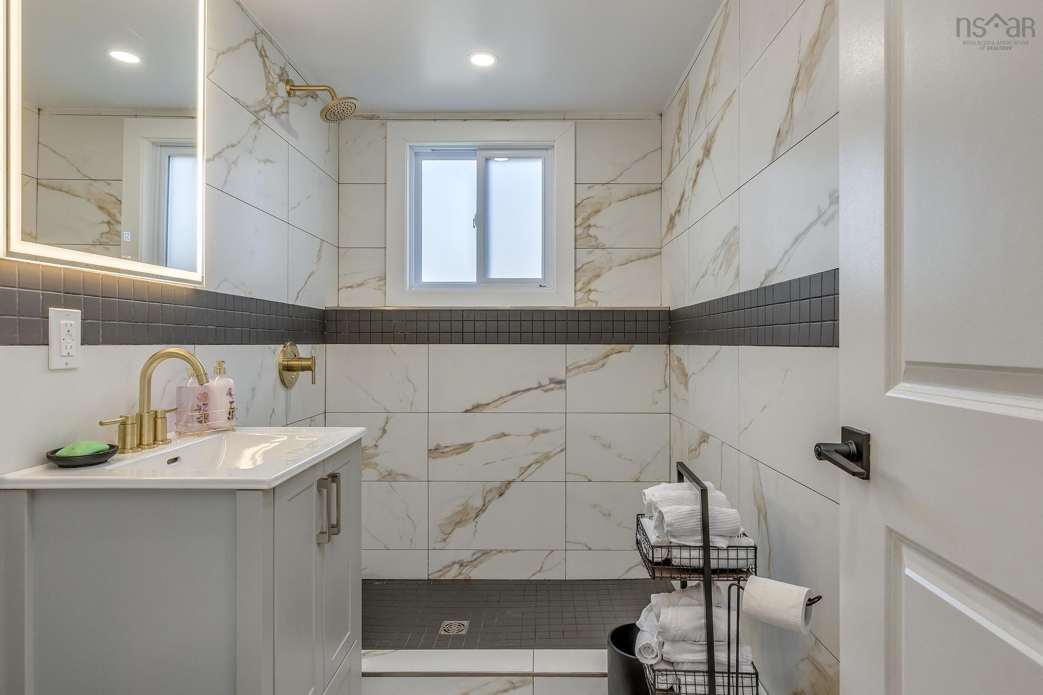 $834,900.00: 95 Bayview Road, Halifax
