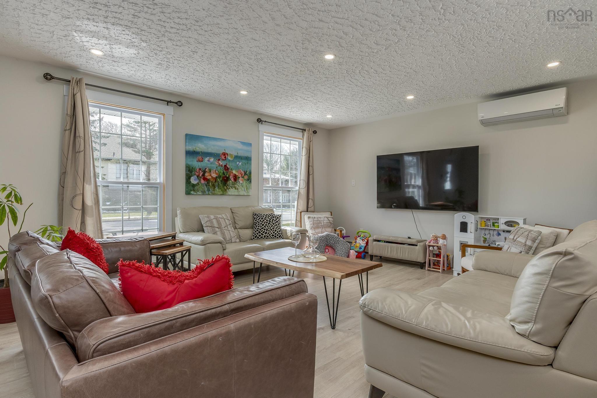 $834,900.00: 95 Bayview Road, Halifax