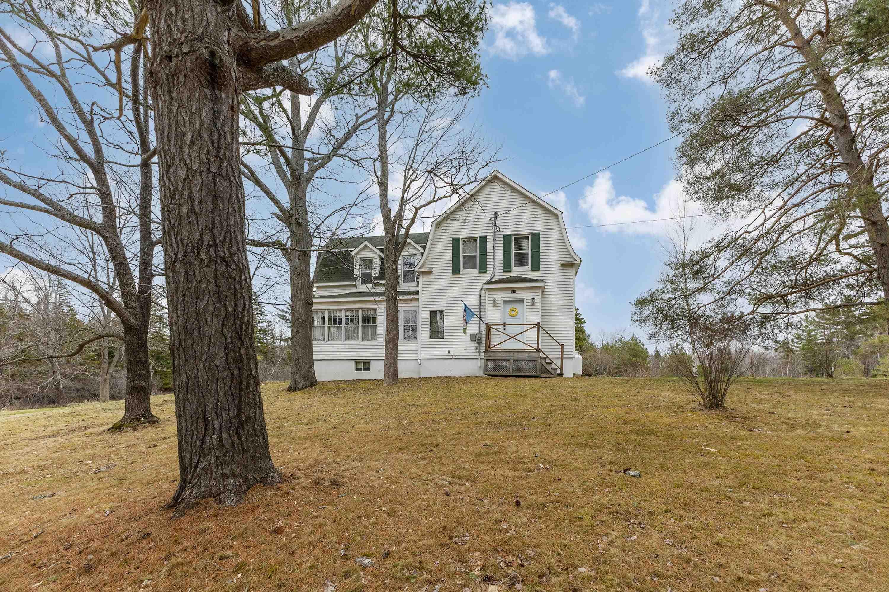 $489,500.00: 1273 North Main Street, Westville