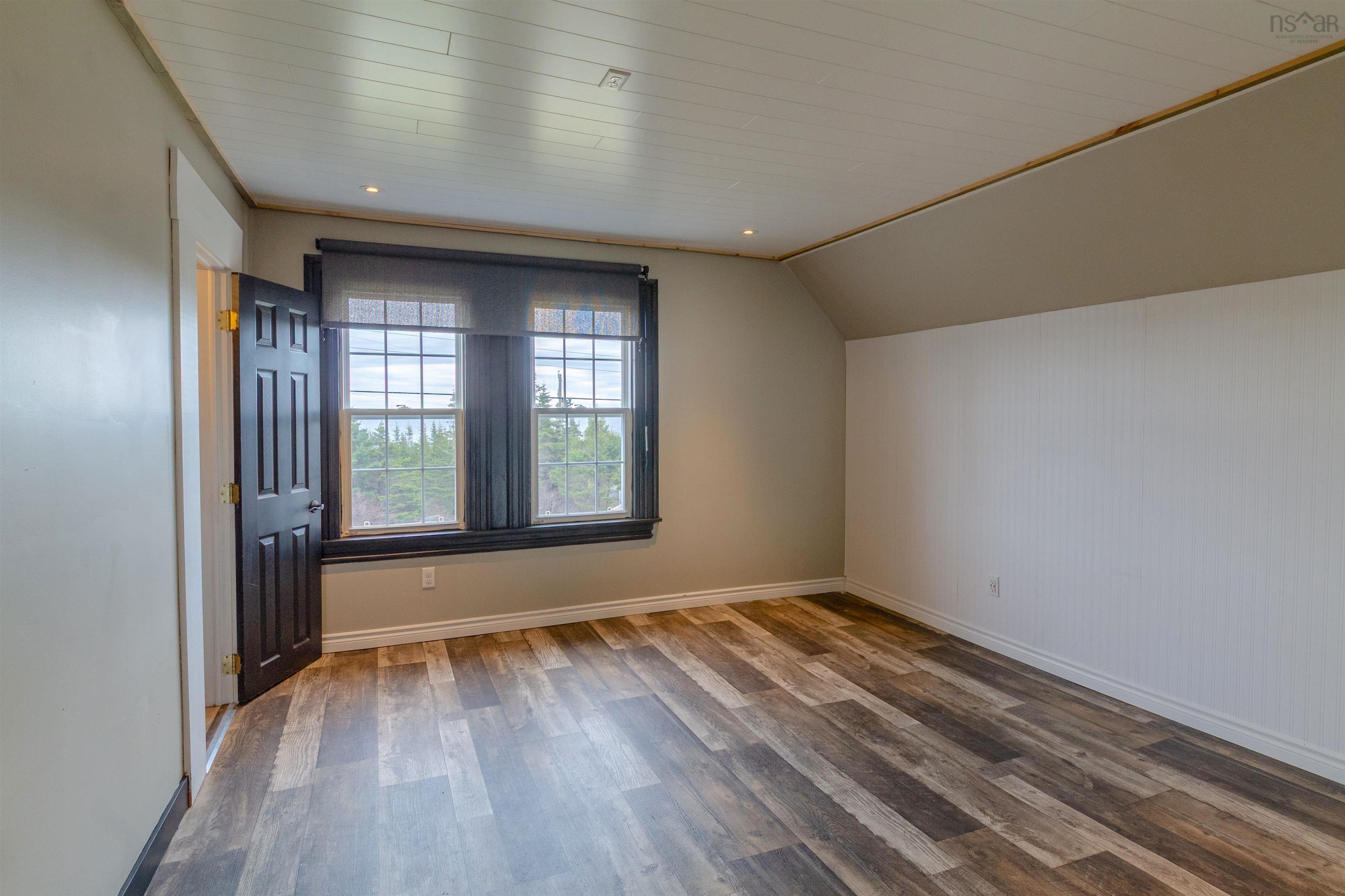 $474,900.00: 352 Bear Point Road, Bear Point