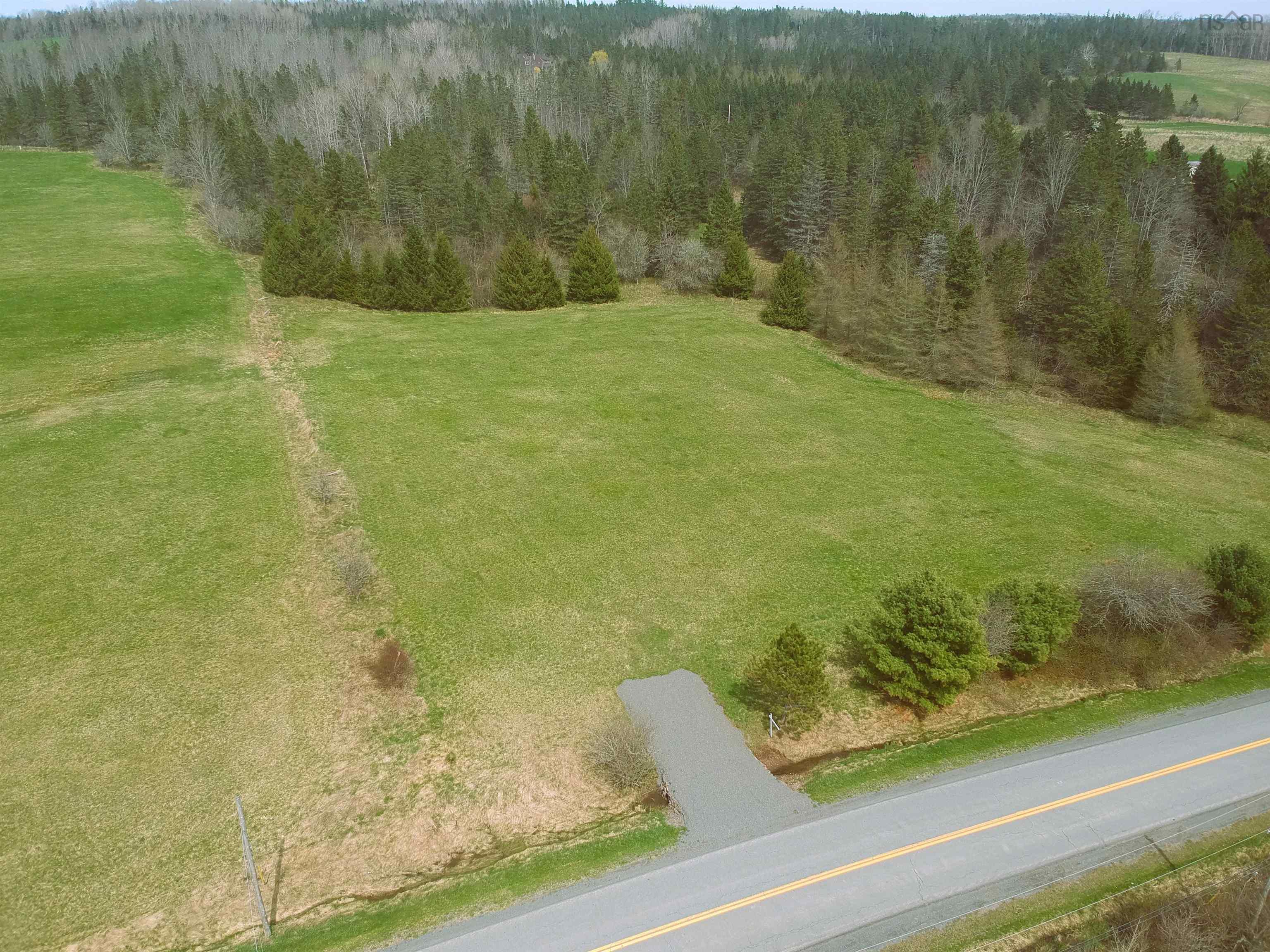 $499,900.00: A-3 Avondale Road, Avondale