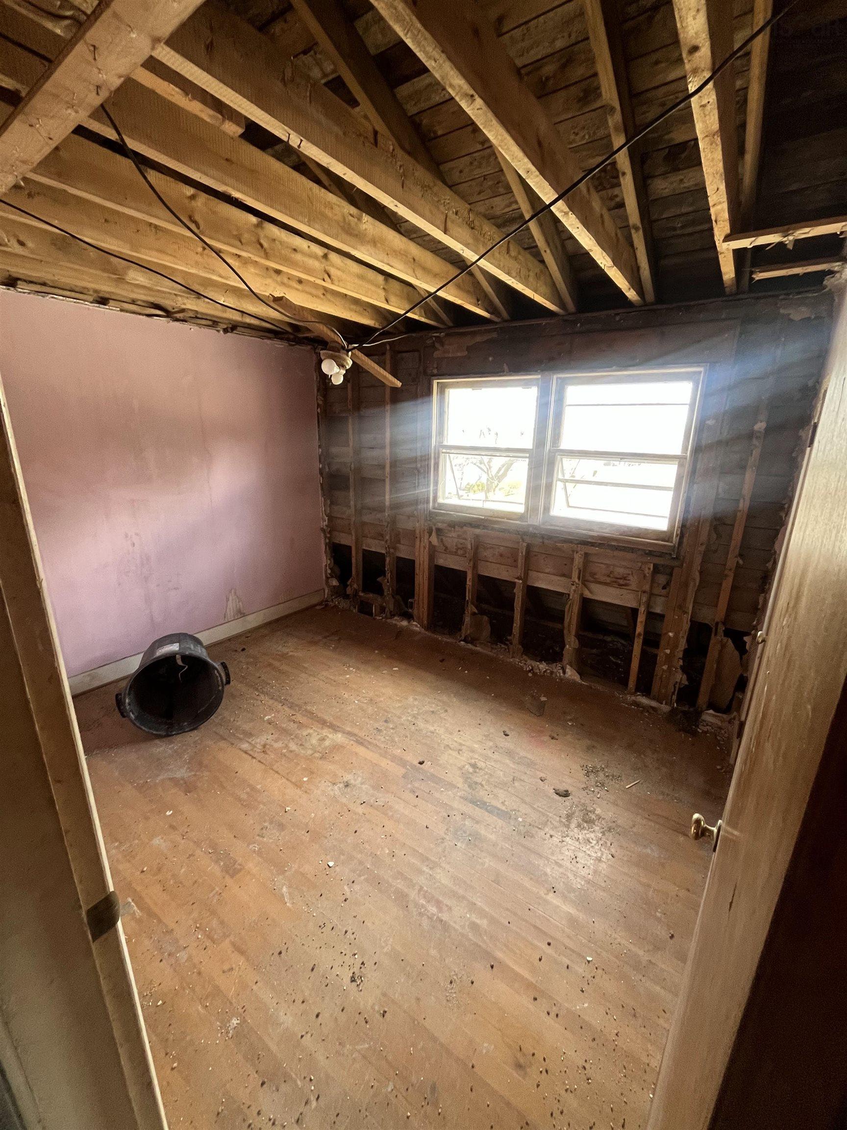 $189,900.00: 46 South Street, Truro