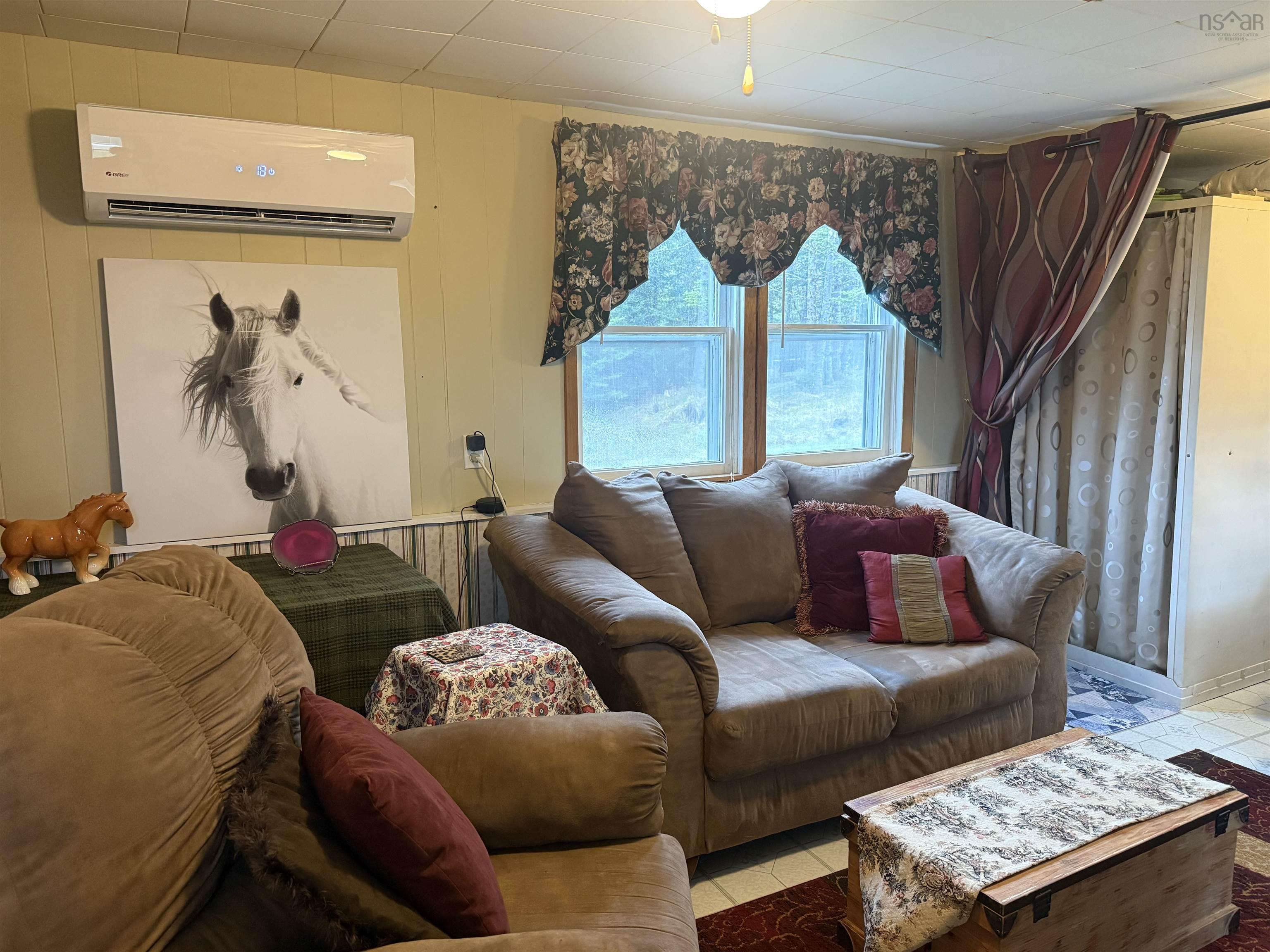$134,900.00: 10610 316 Highway, Goldboro