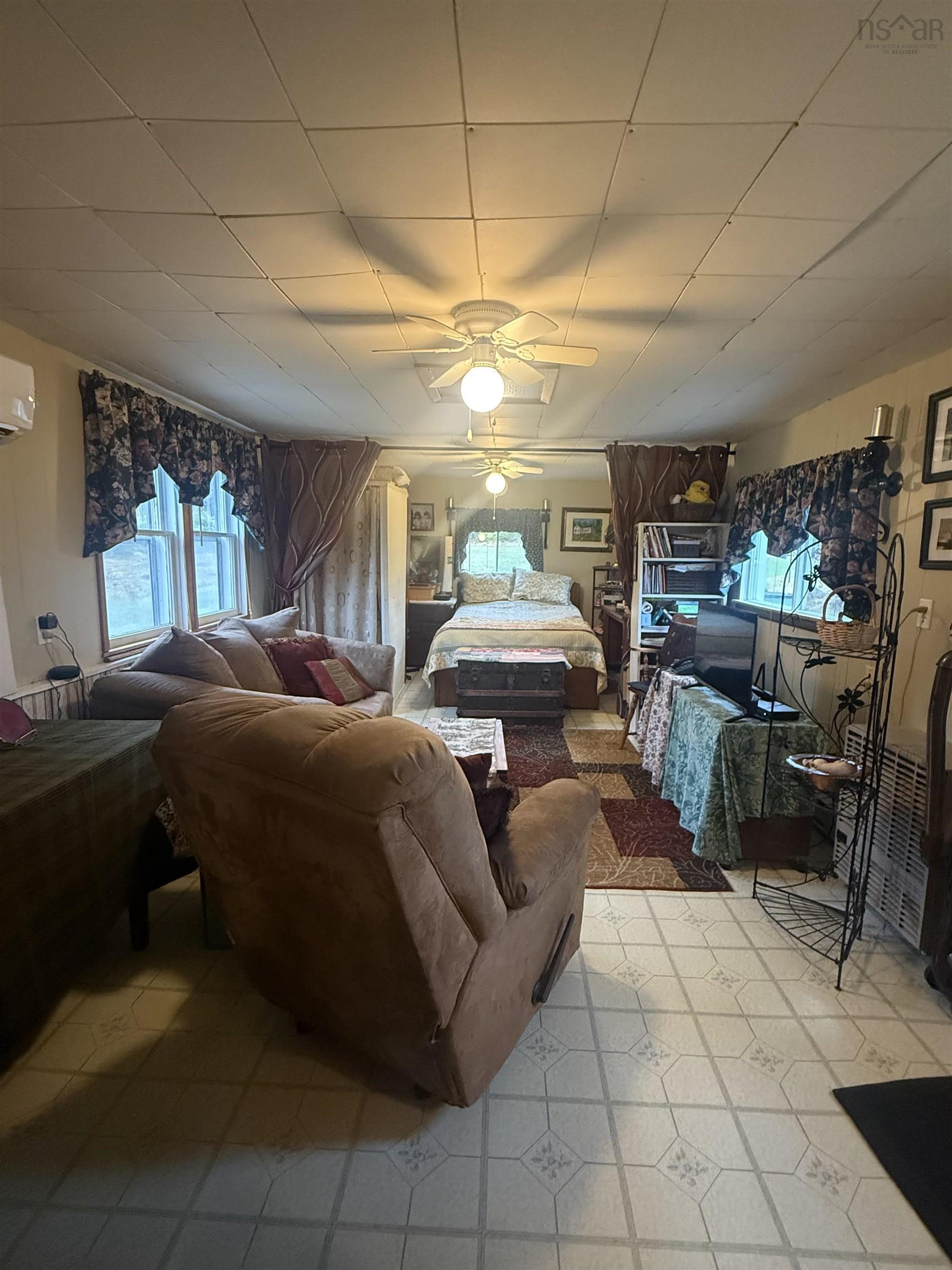$134,900.00: 10610 316 Highway, Goldboro