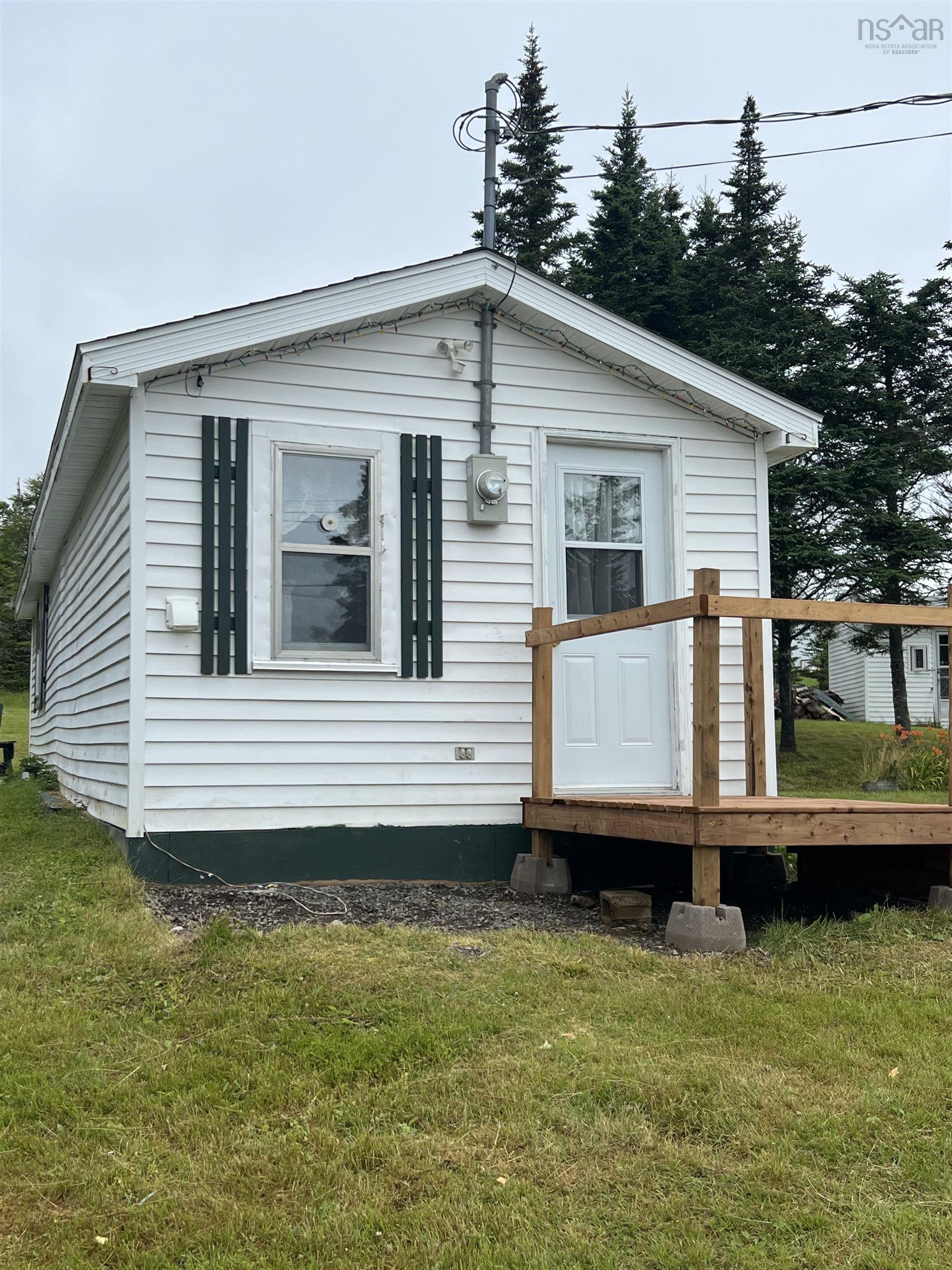 $134,900.00: 10610 316 Highway, Goldboro