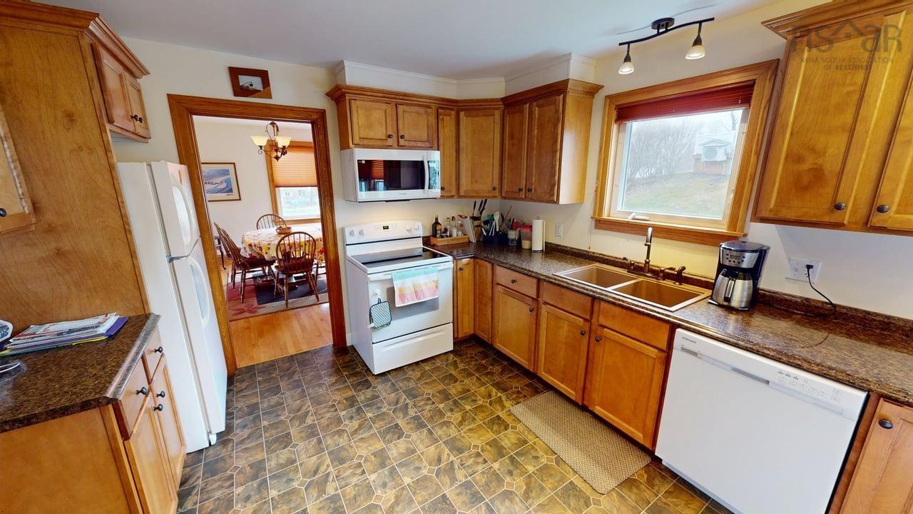 $355,000.00: 154 Willow Avenue, New Glasgow