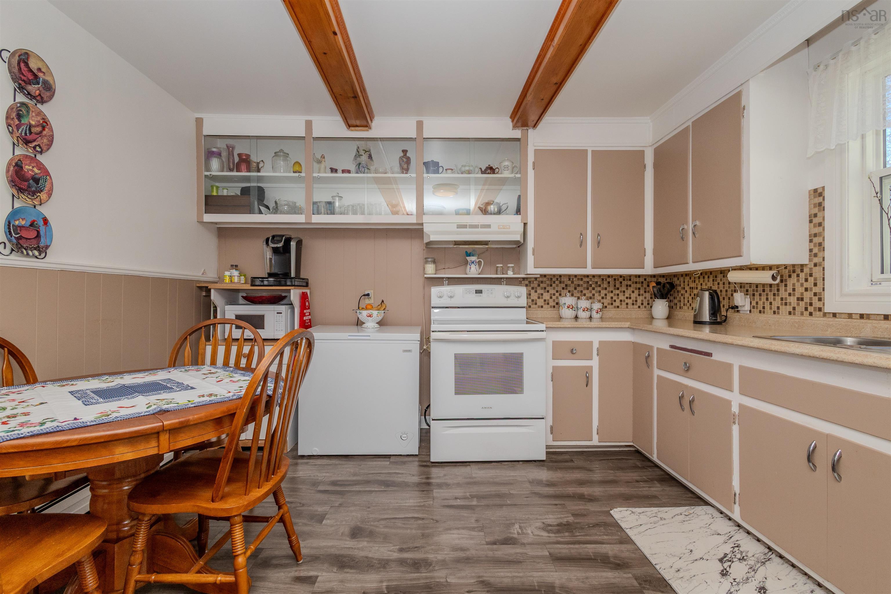 $239,000.00: 32 Central Street, Sydney