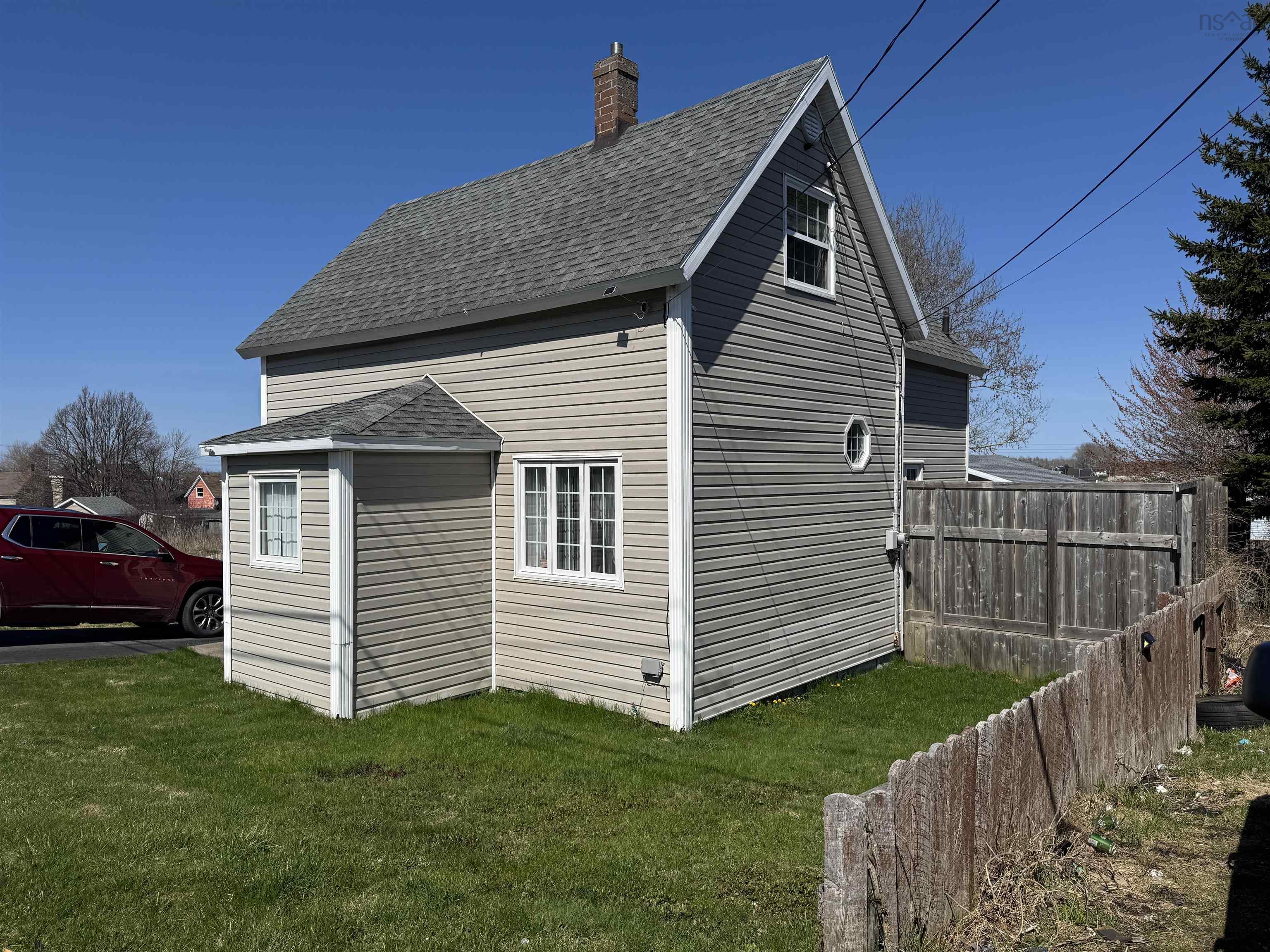 $239,000.00: 18 Cottage Street, Sydney Mines