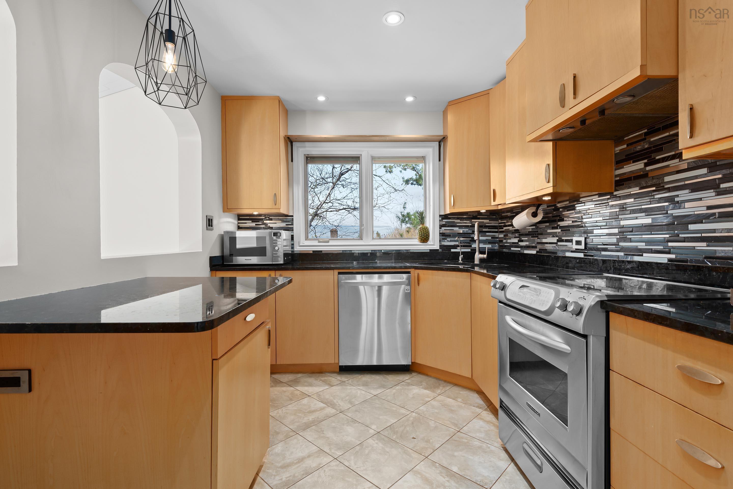 $650,000.00: 27 Montebello Drive, Dartmouth
