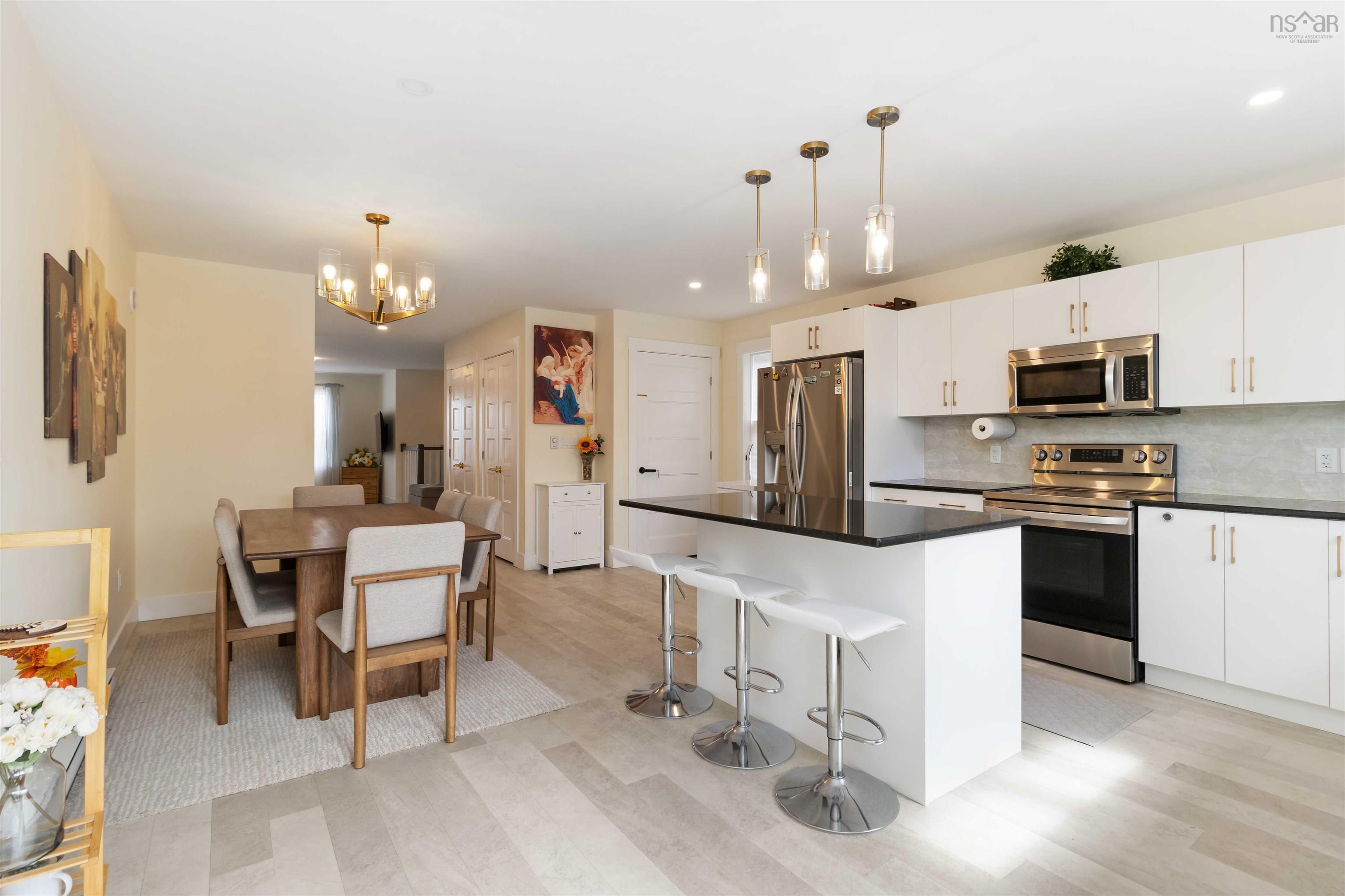 $599,900.00: 9 Chambers Court, Halifax