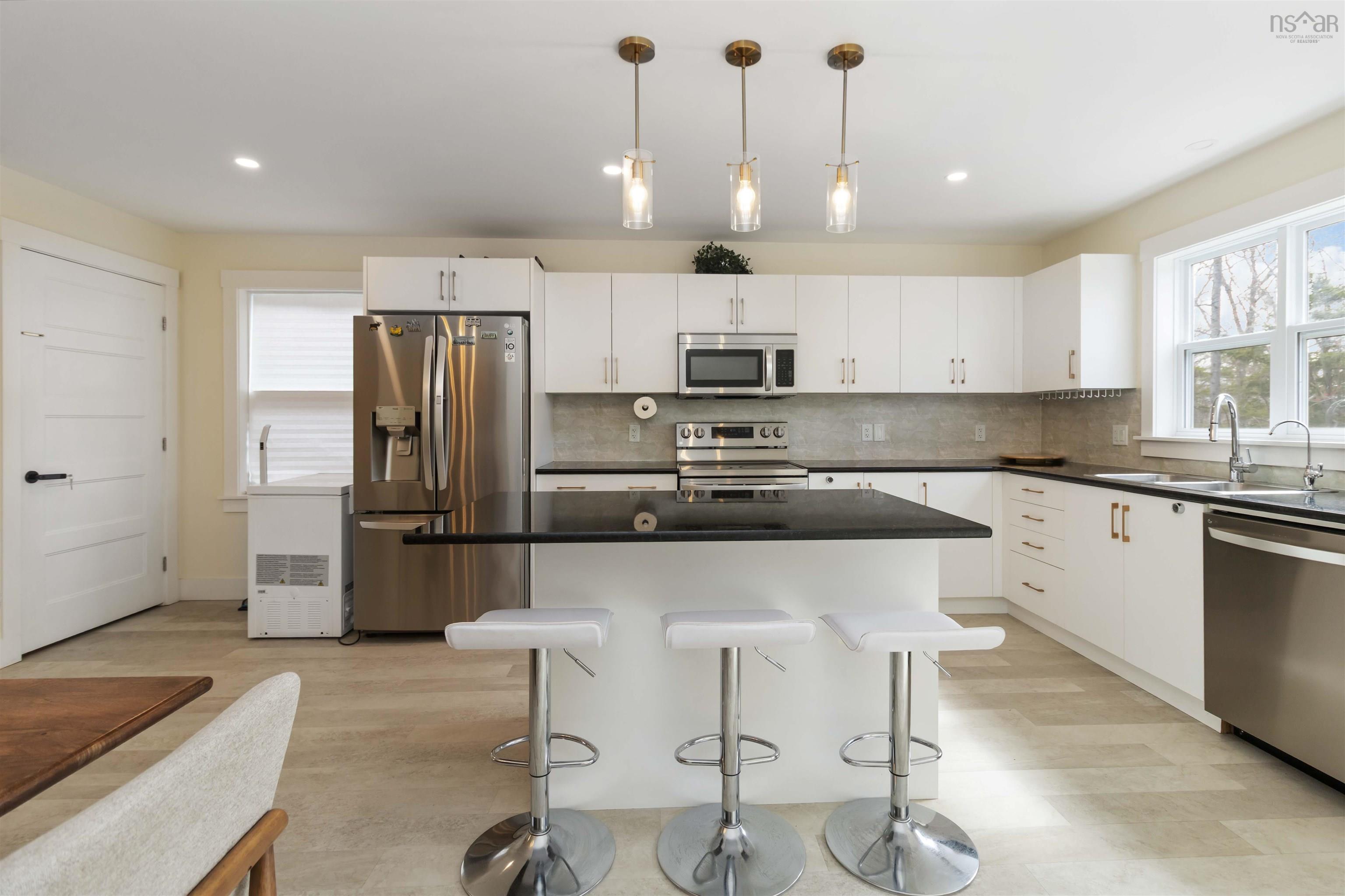 $599,900.00: 9 Chambers Court, Halifax