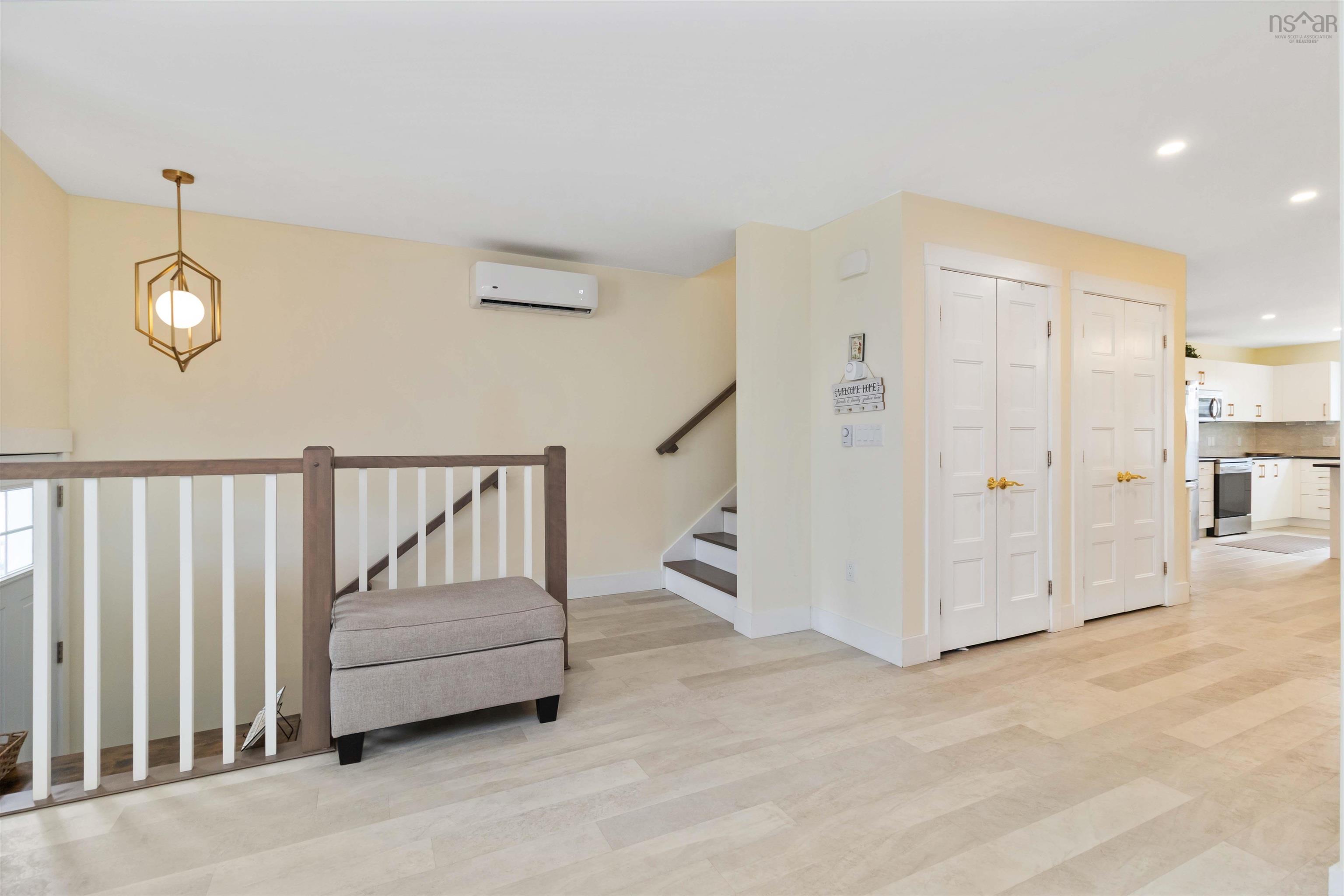 $599,900.00: 9 Chambers Court, Halifax