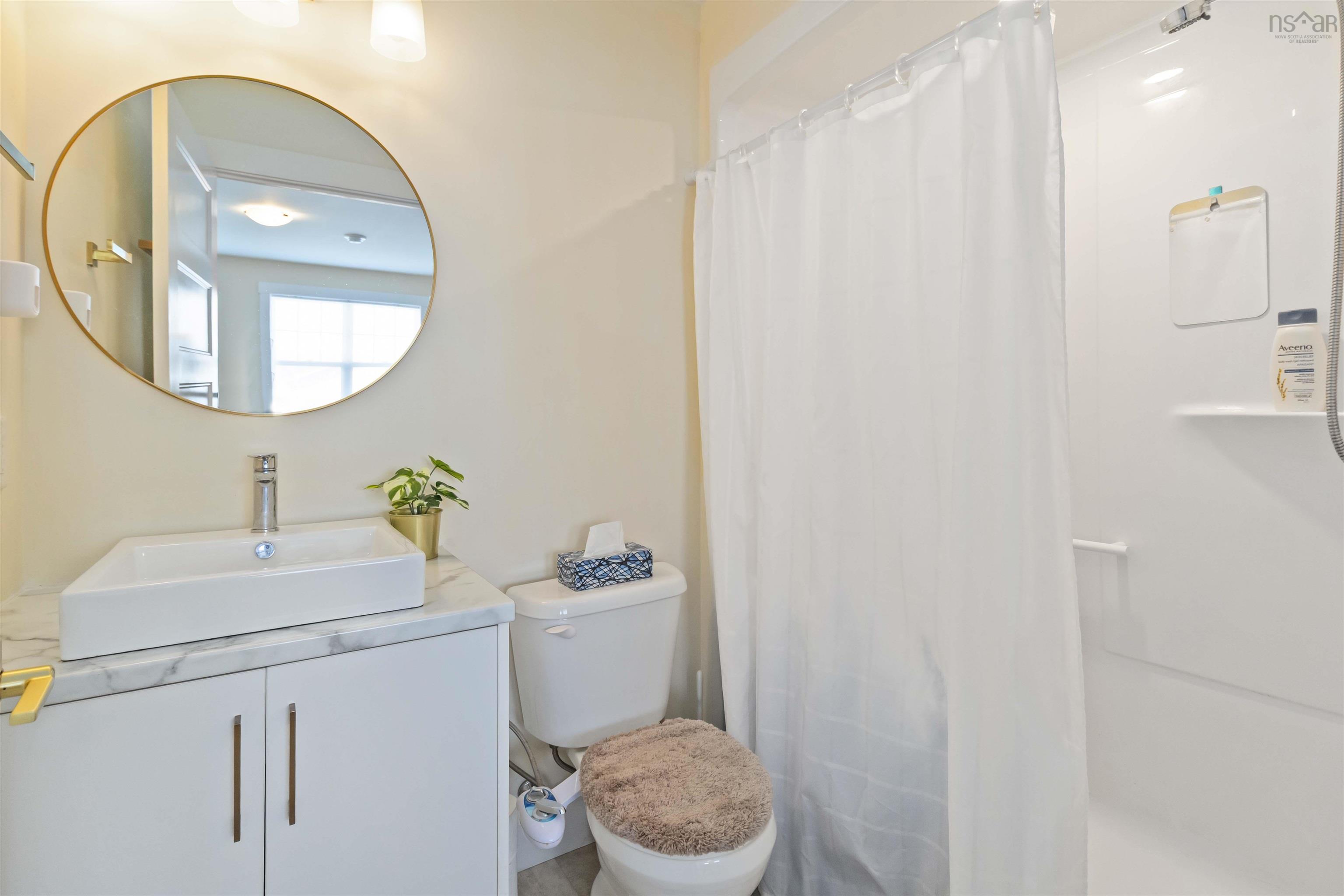$599,900.00: 9 Chambers Court, Halifax
