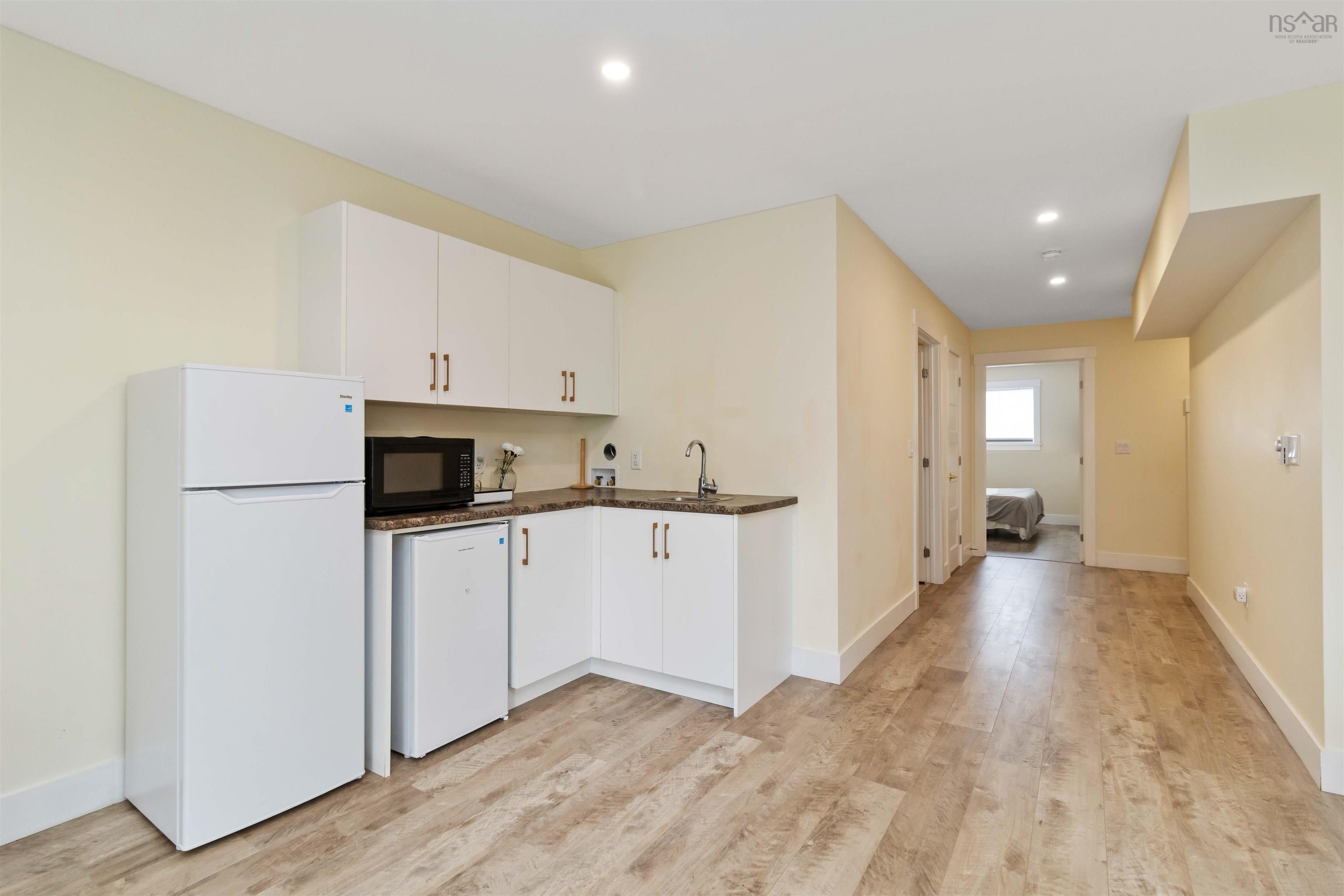$599,900.00: 9 Chambers Court, Halifax
