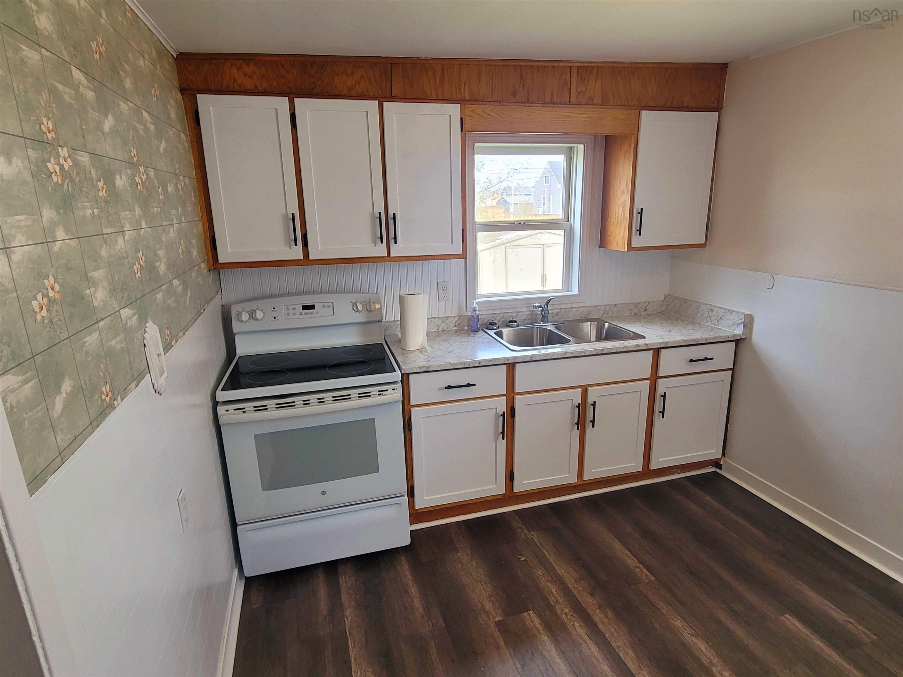 $169,000.00: 33 Mercer Street, Whitney Pier