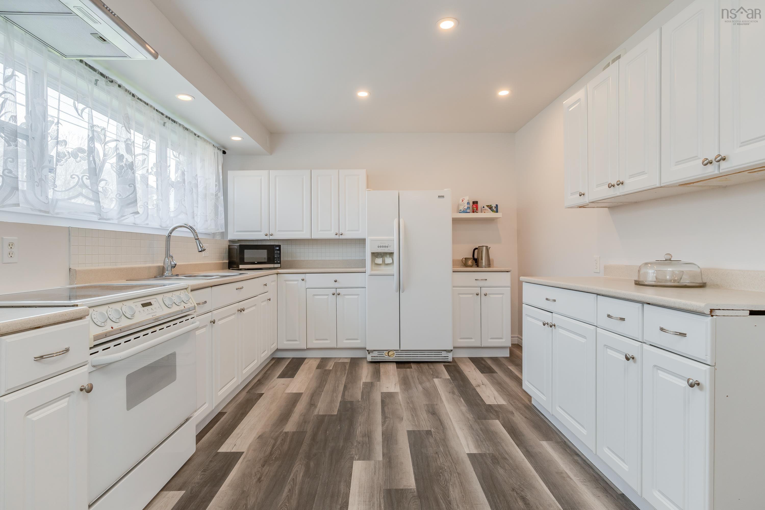 $590,000.00: 201A Mount Edward Road, Woodlawn