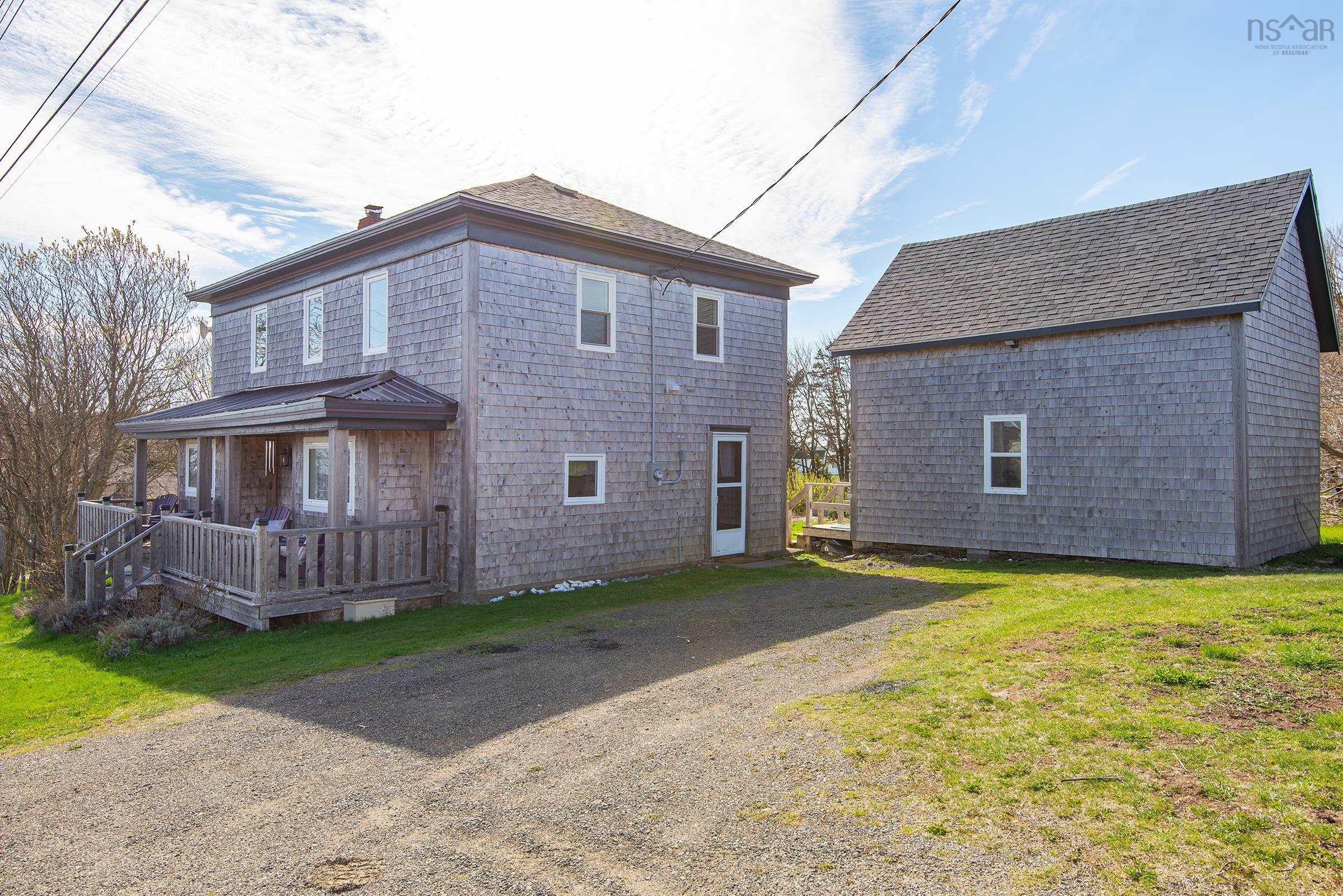 $320,000.00: 347 Highway 217, Freeport