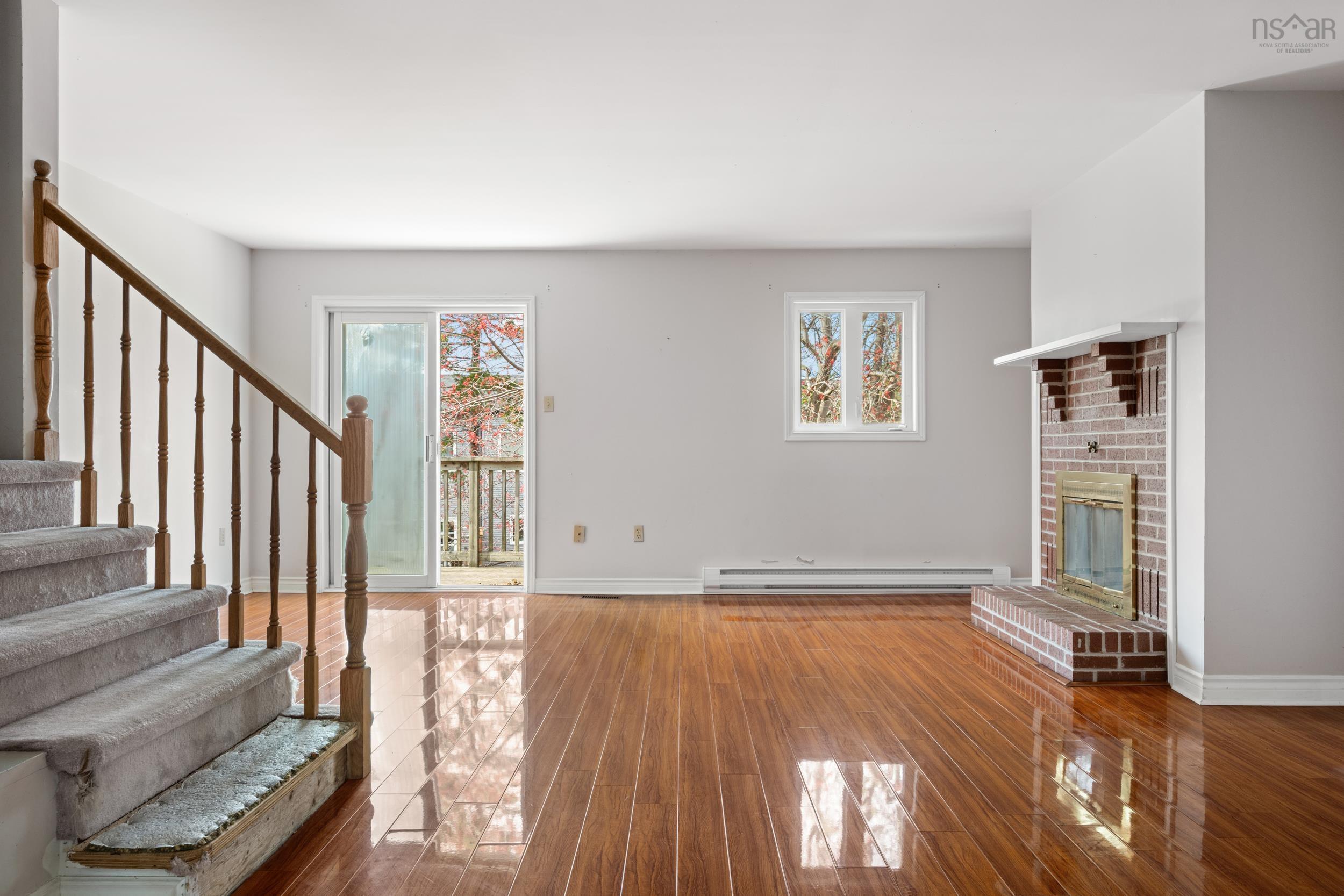 $579,900.00: 63 Trailwood Place, Clayton Park