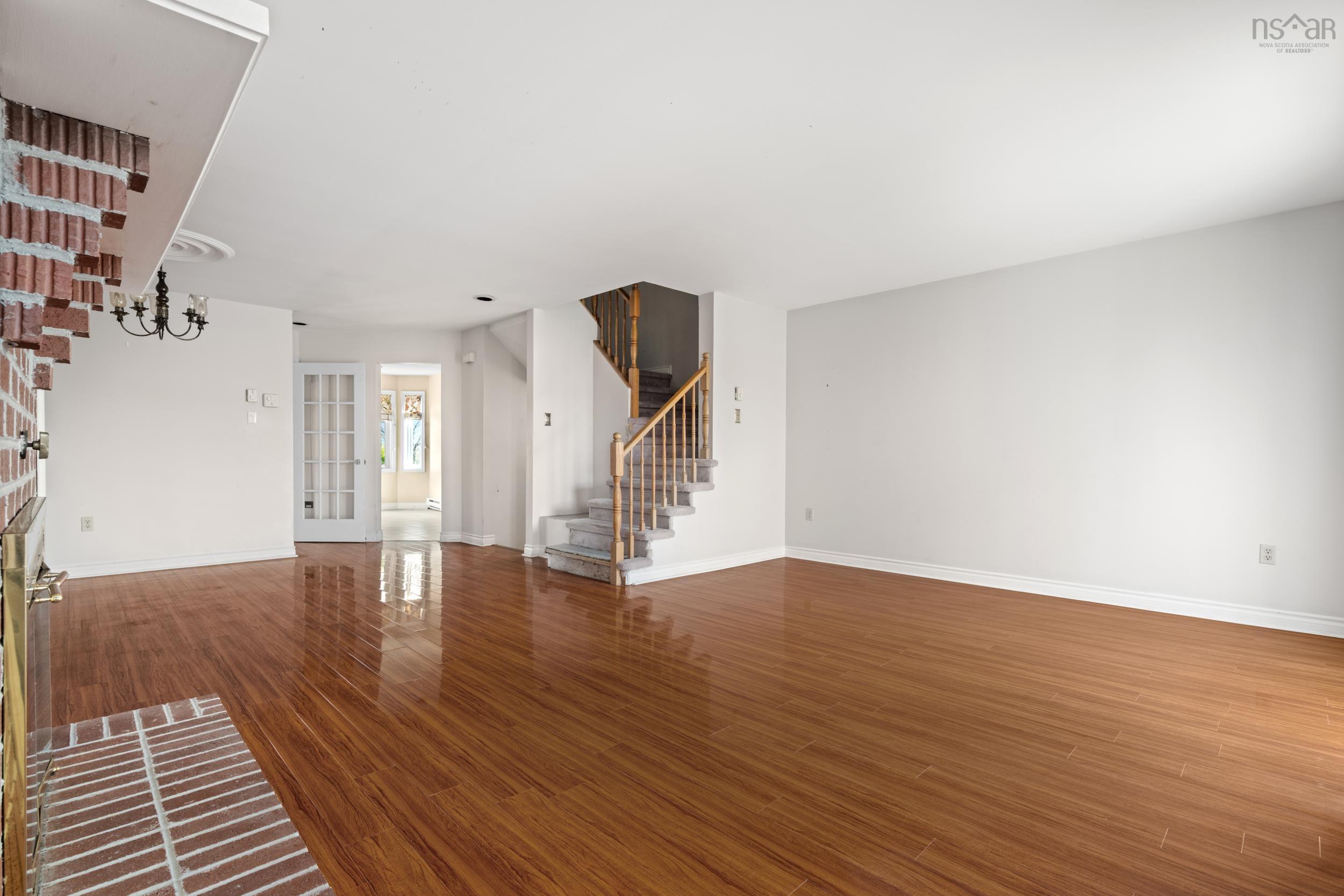 $579,900.00: 63 Trailwood Place, Clayton Park