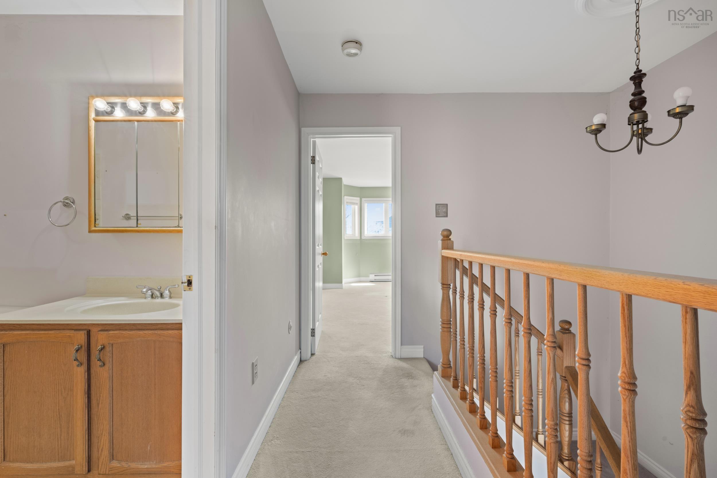 $579,900.00: 63 Trailwood Place, Clayton Park