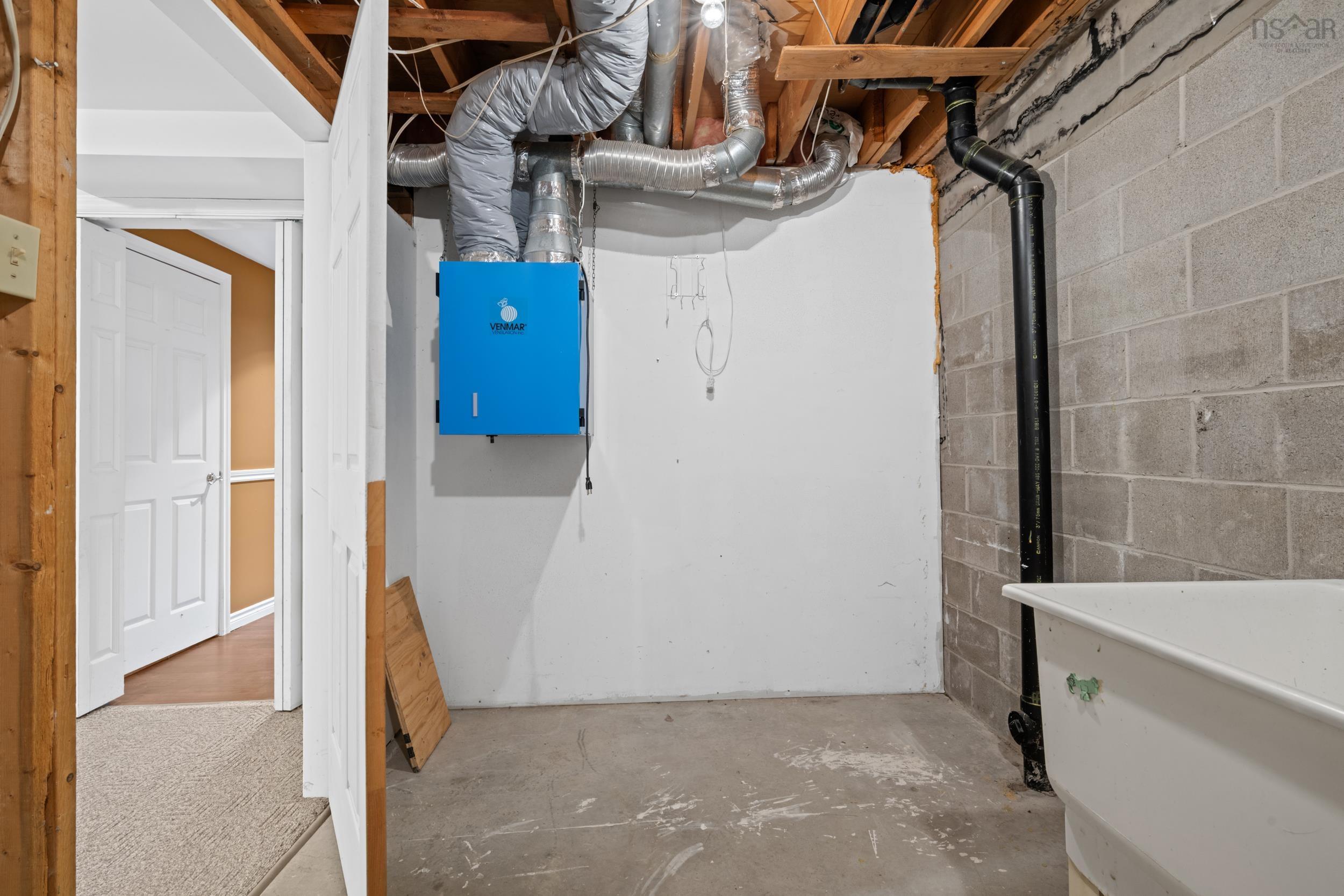 $579,900.00: 63 Trailwood Place, Clayton Park