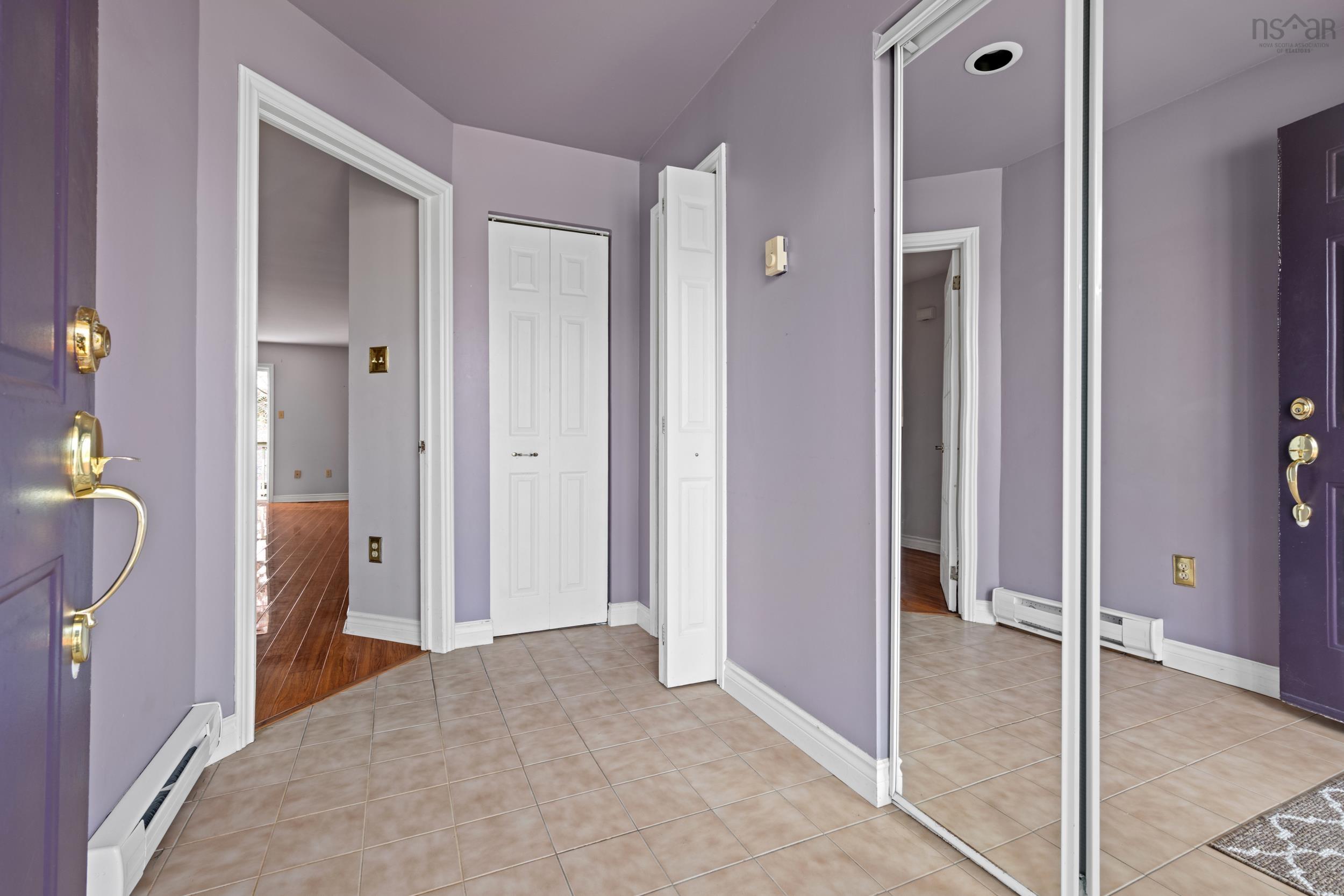 $579,900.00: 63 Trailwood Place, Clayton Park