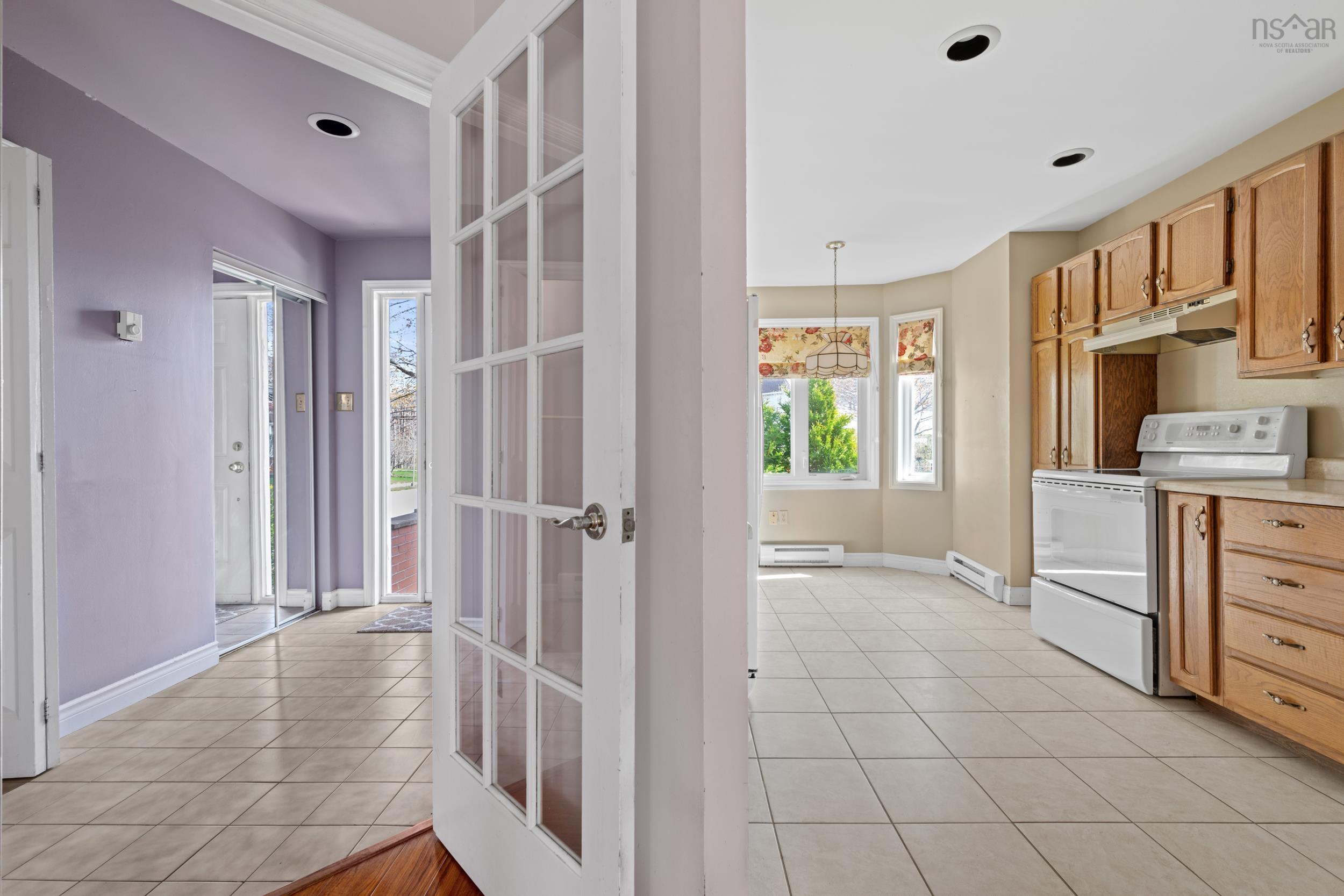 $579,900.00: 63 Trailwood Place, Clayton Park