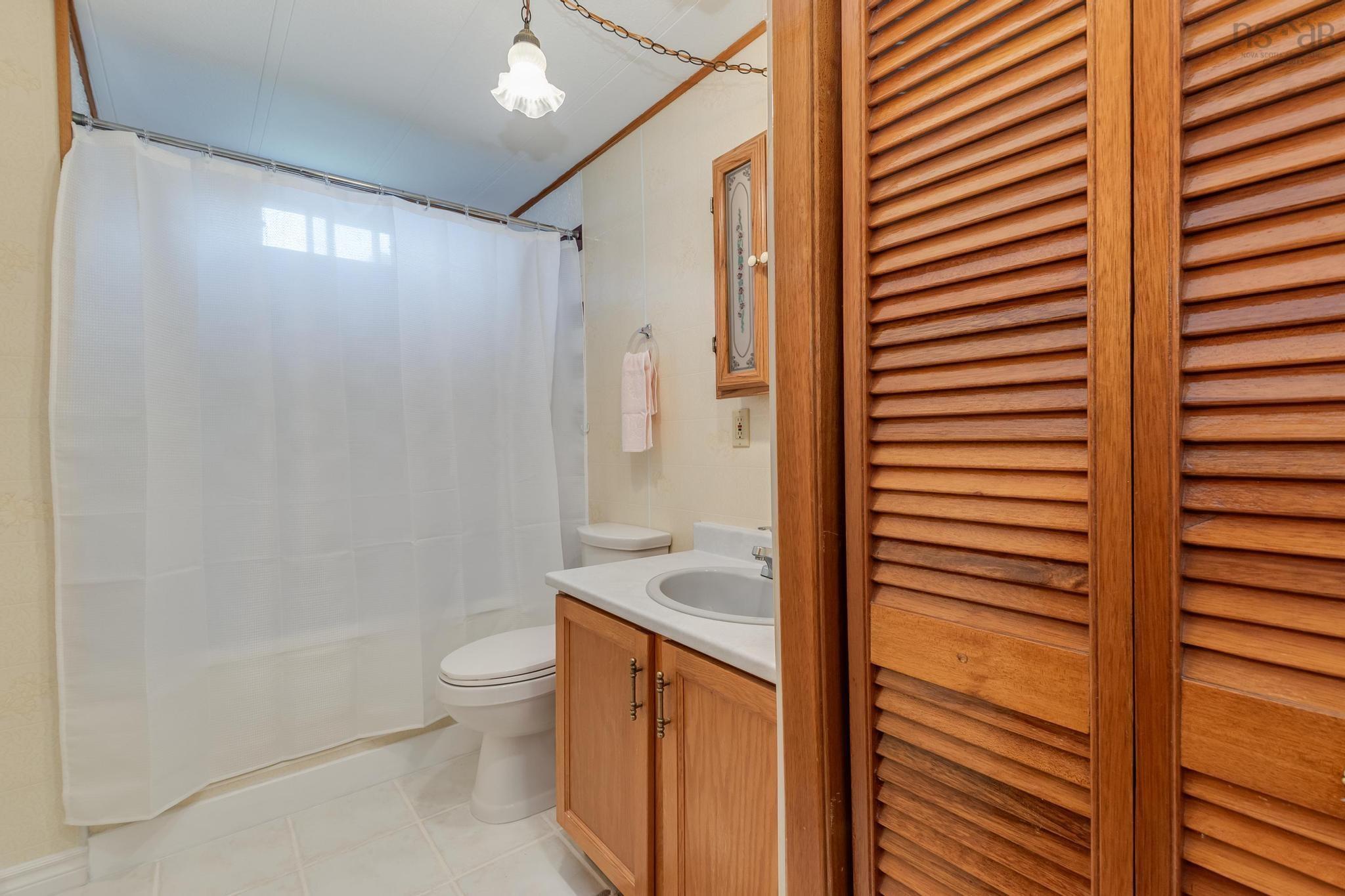 $275,000.00: 33 Joudrey Drive, Martins Point