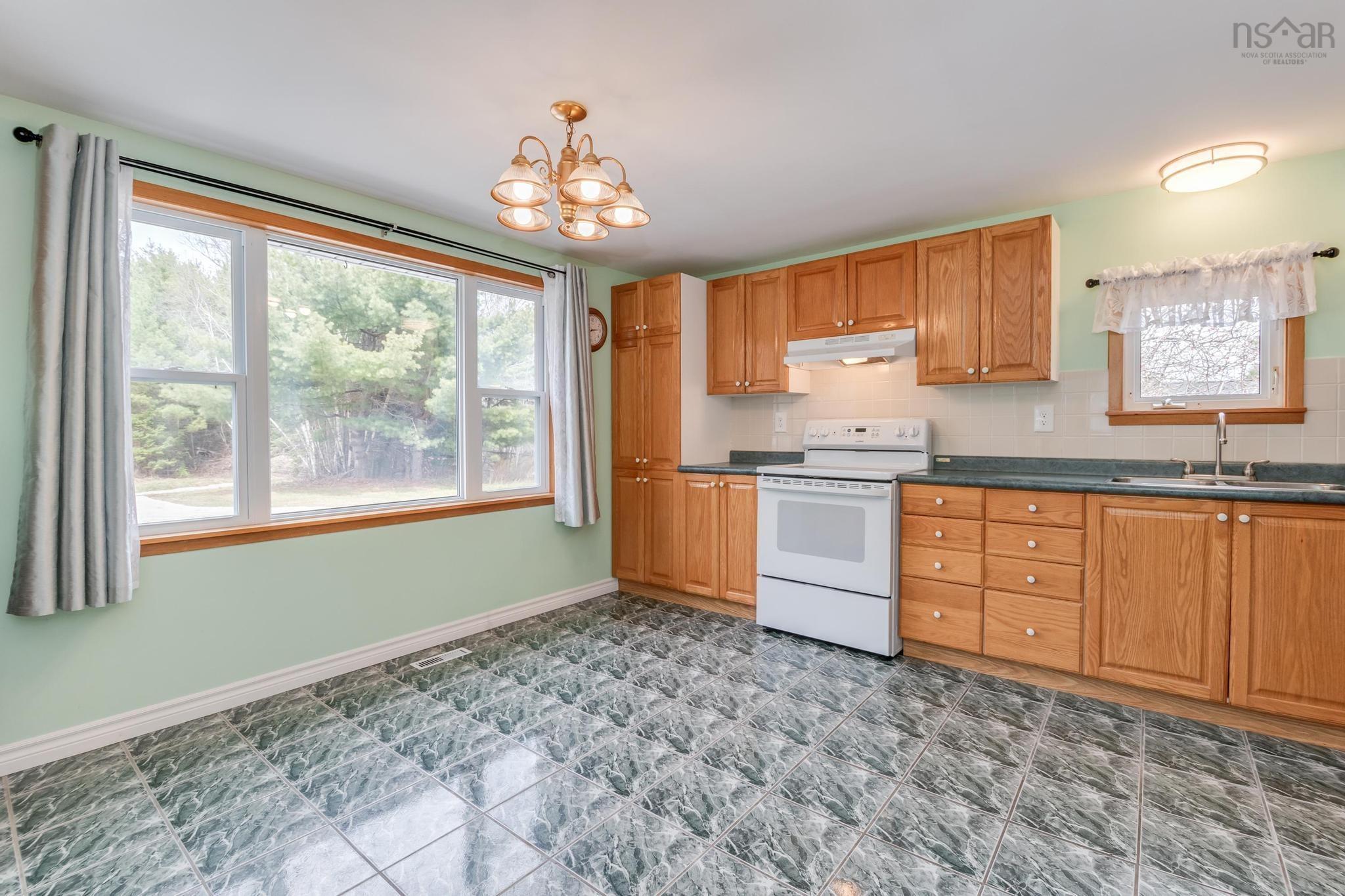 $275,000.00: 33 Joudrey Drive, Martins Point
