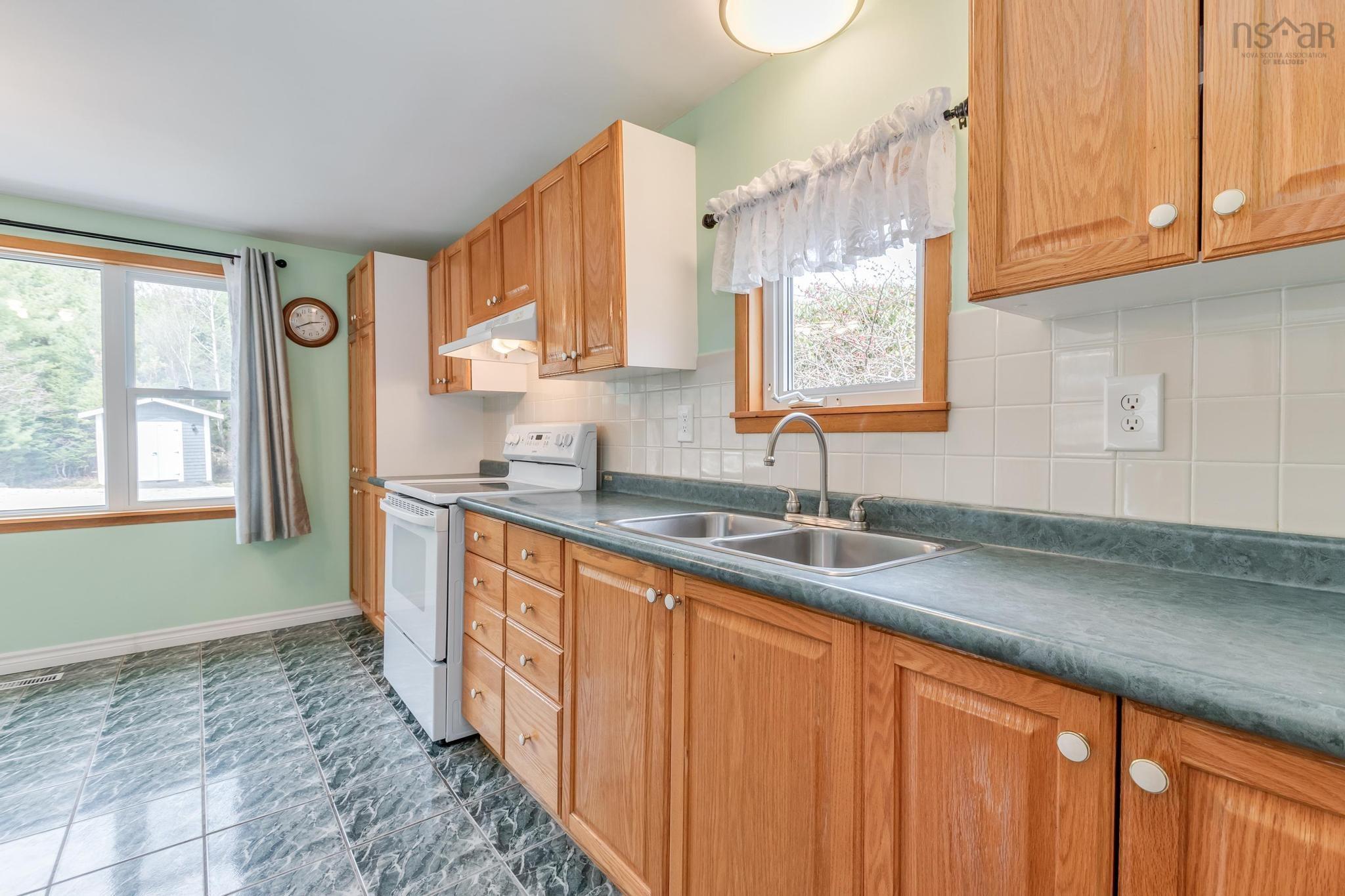 $275,000.00: 33 Joudrey Drive, Martins Point