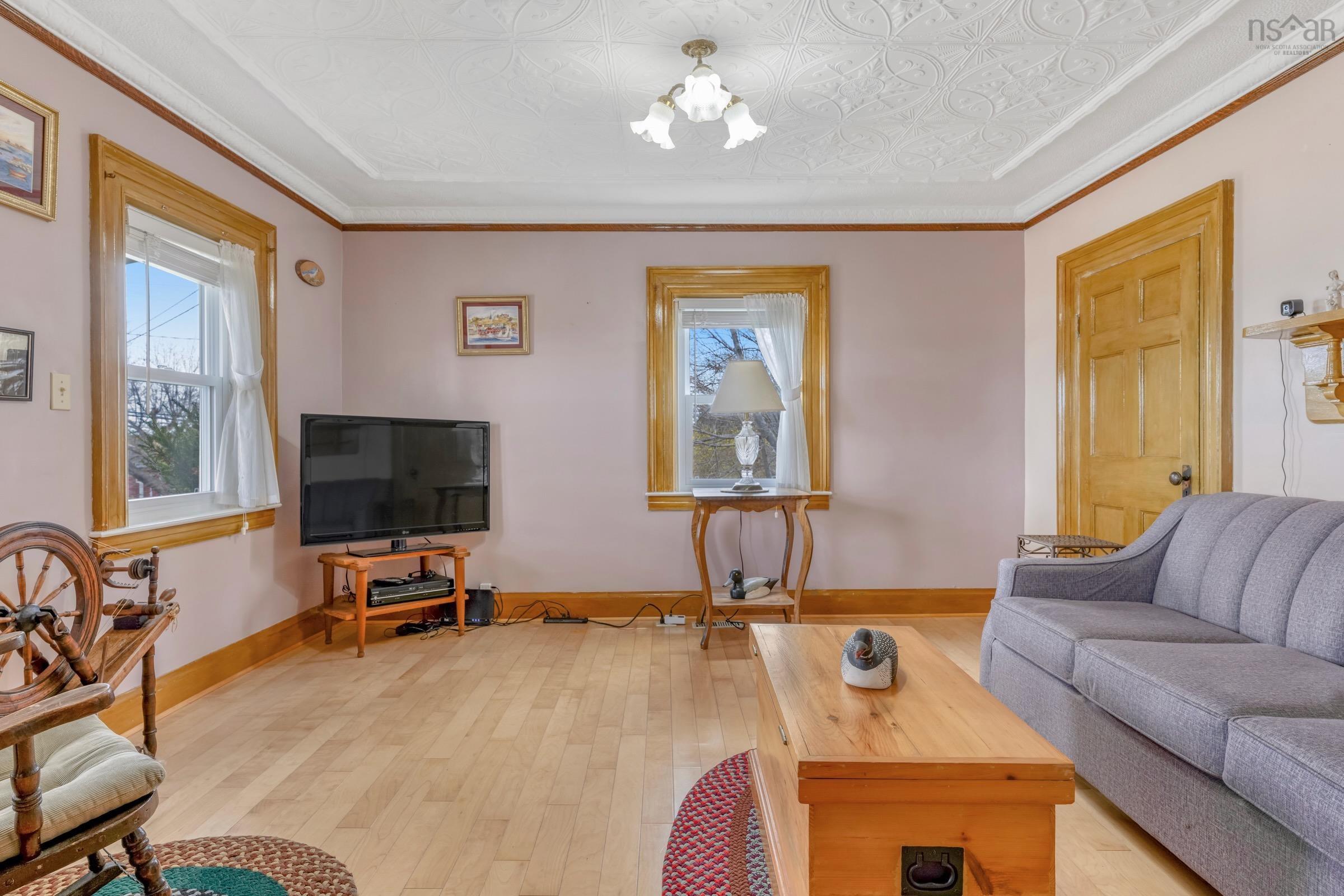 $649,000.00: 406 Kingsburg Road, Lower Rose Bay
