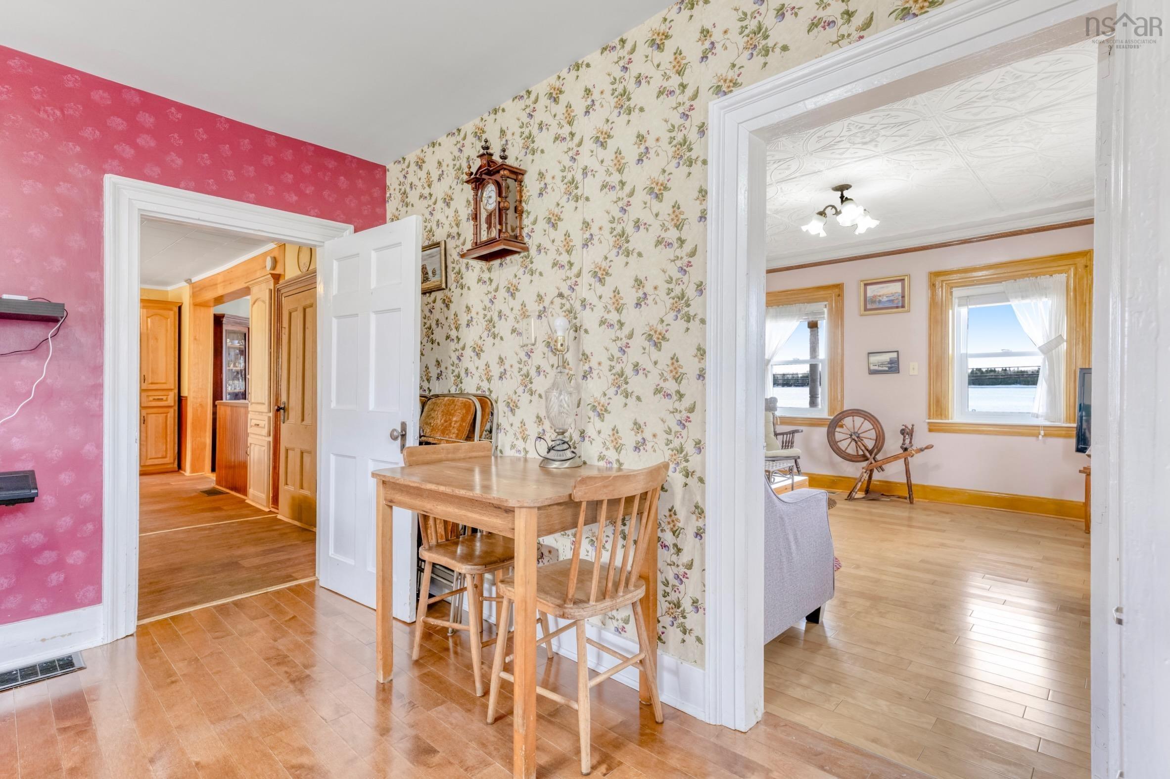 $649,000.00: 406 Kingsburg Road, Lower Rose Bay