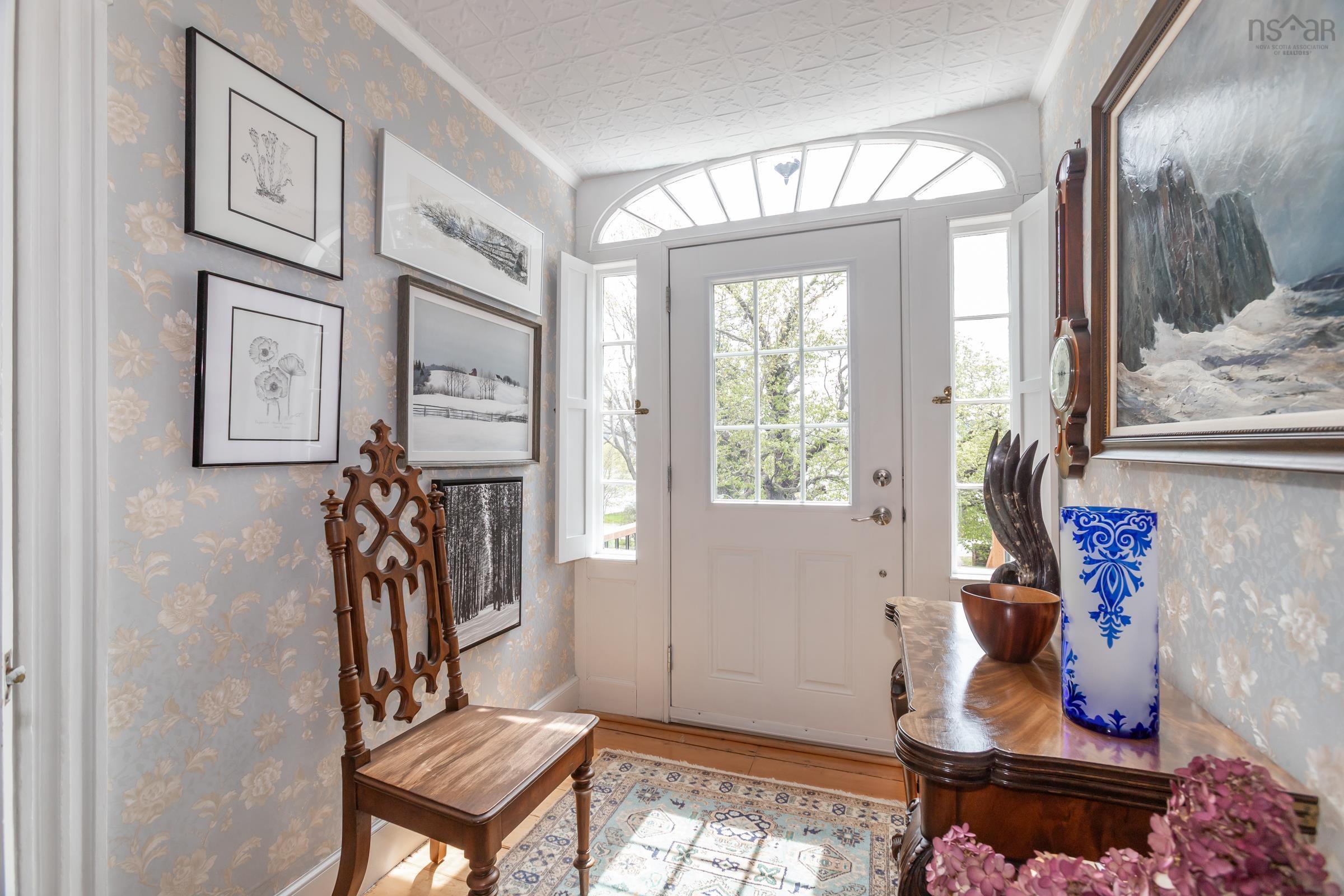 $789,000.00: 5315 Granville Road, Granville Ferry