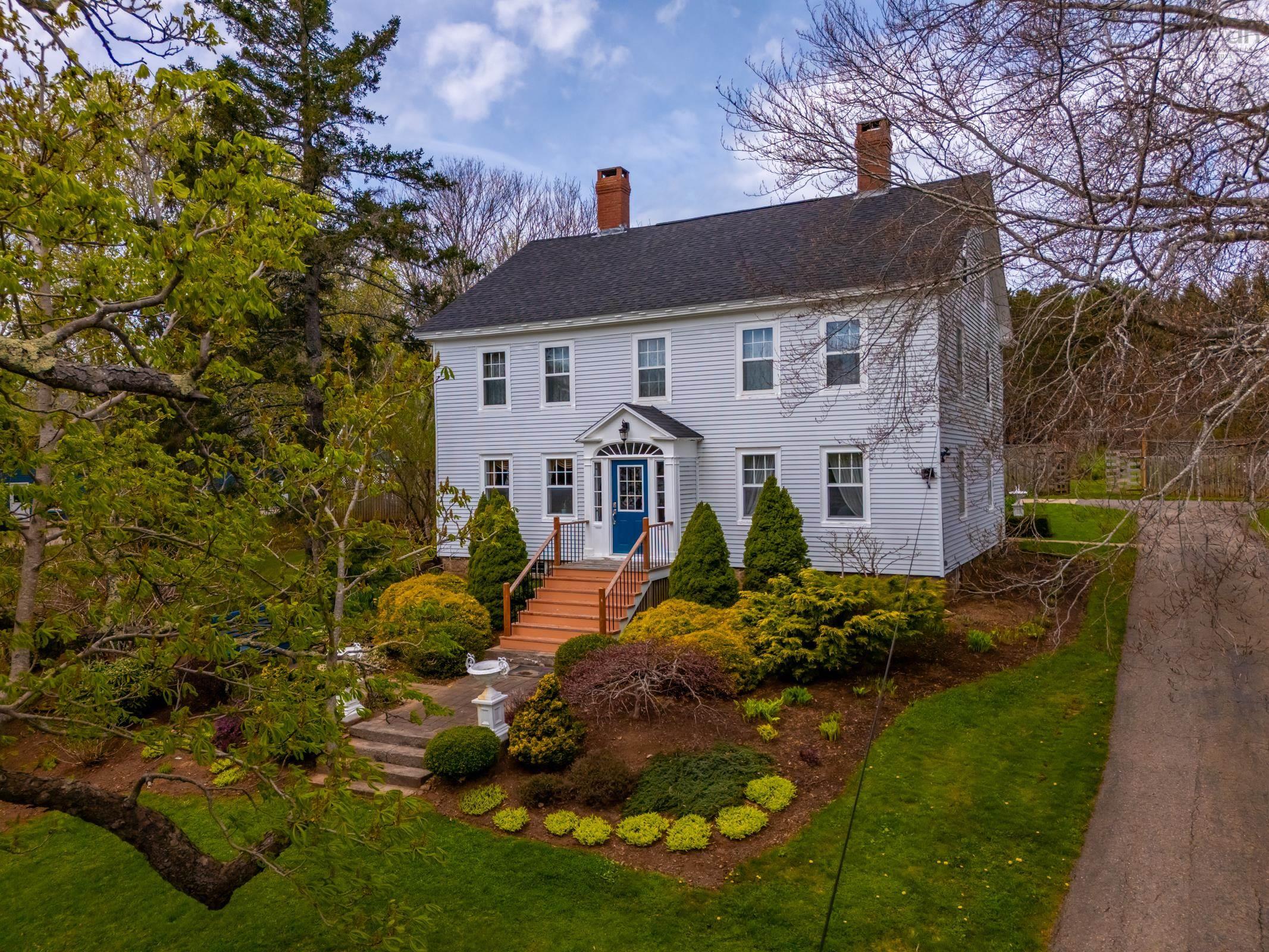 $789,000.00: 5315 Granville Road, Granville Ferry