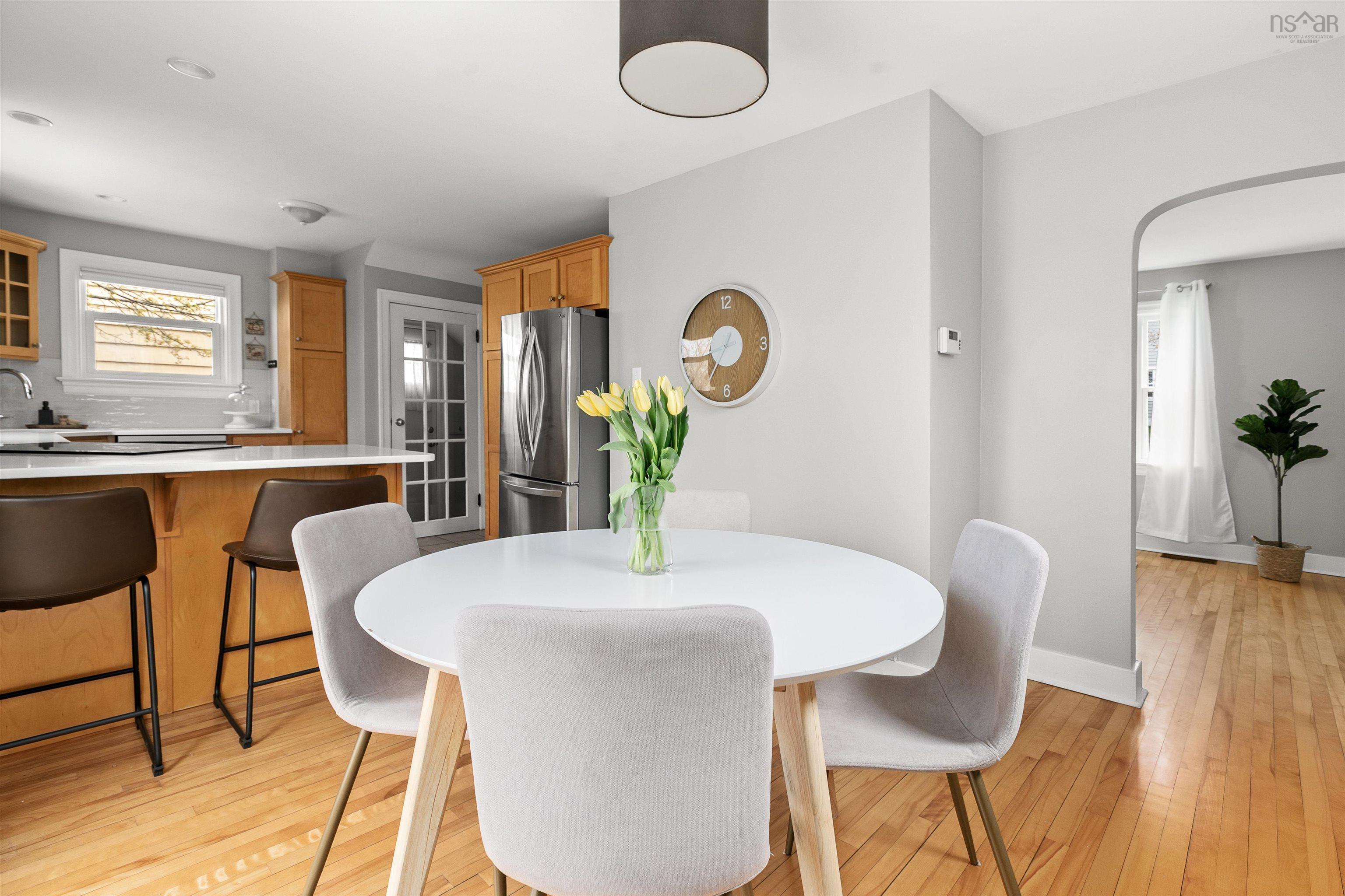 $699,900.00: 19 Canterbury Street, Dartmouth