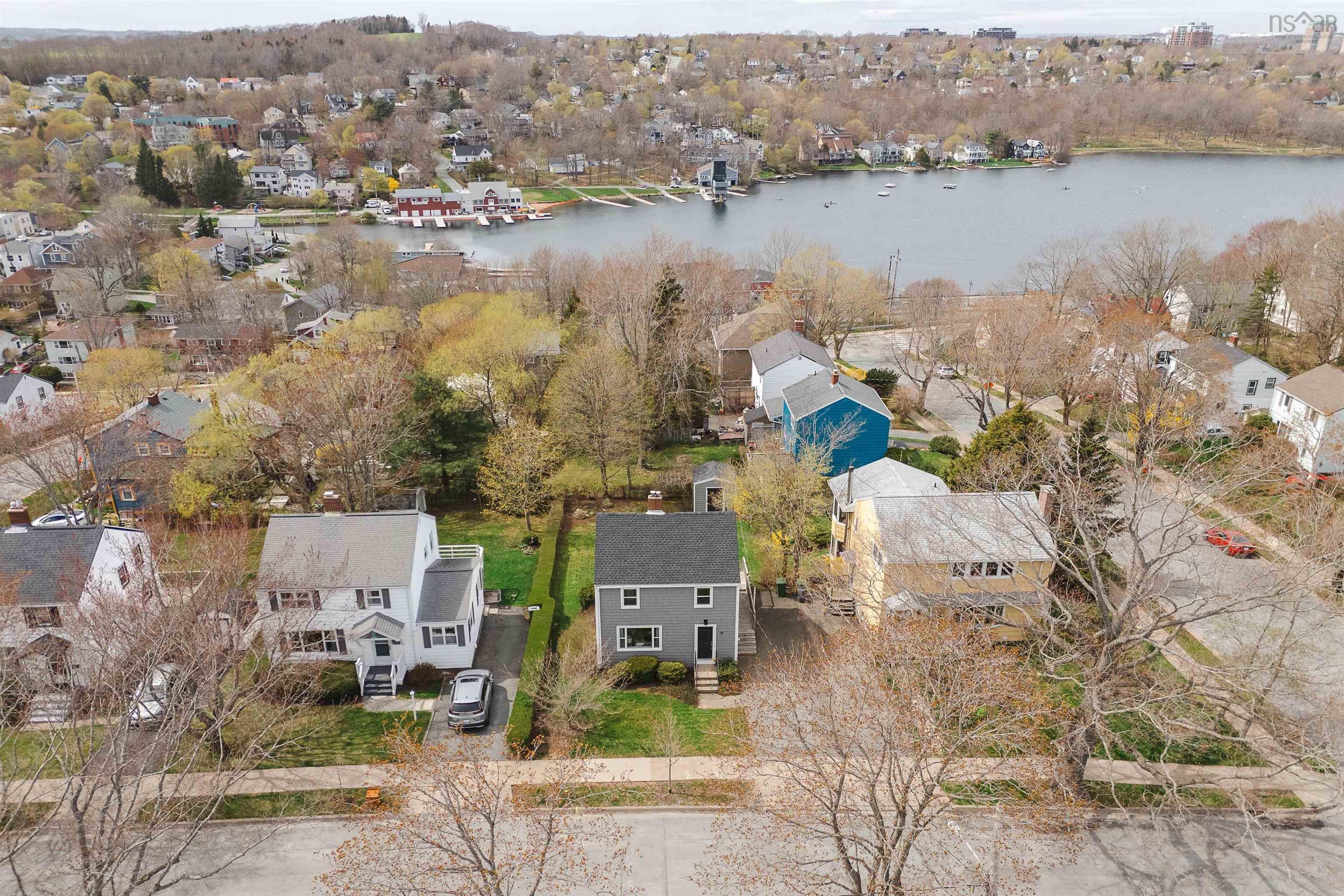 $699,900.00: 19 Canterbury Street, Dartmouth