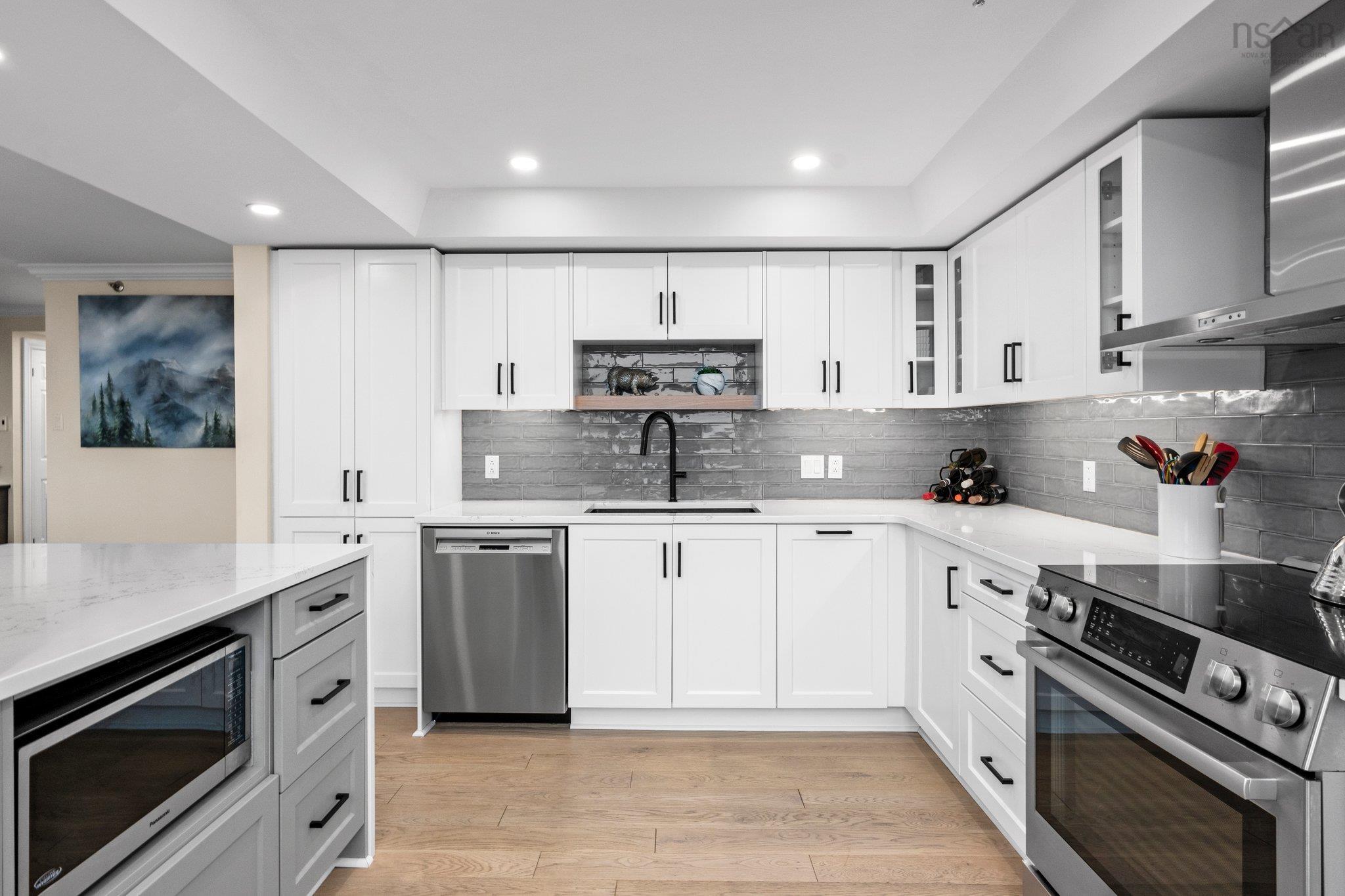 $859,000.00: 1105 1470 Summer Street, Halifax