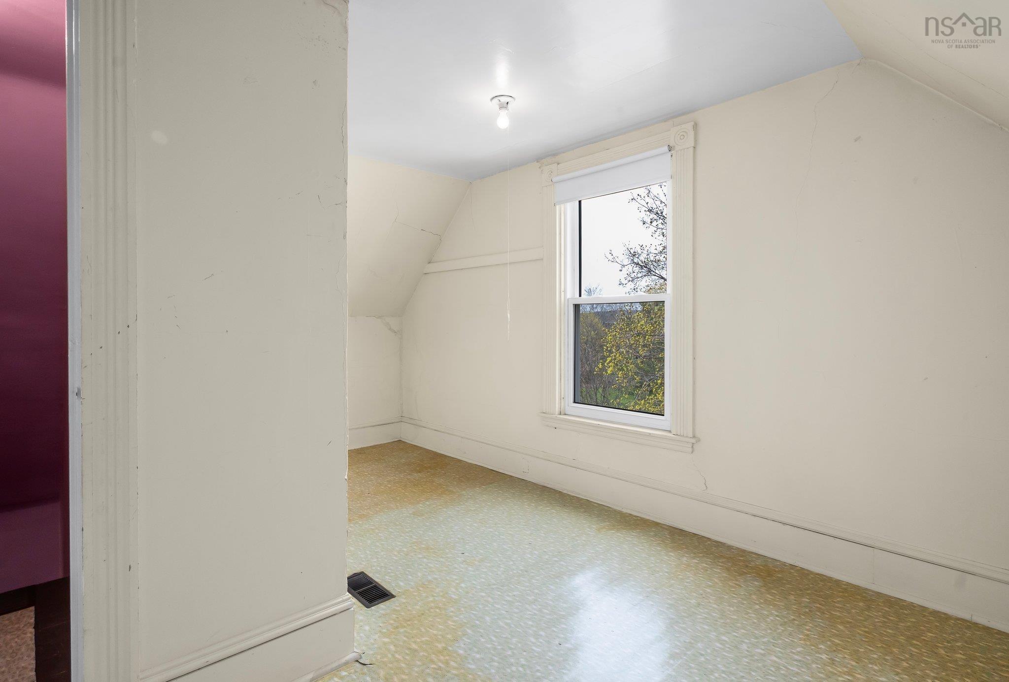 $649,900.00: 132 & 142 Gray Street, Windsor