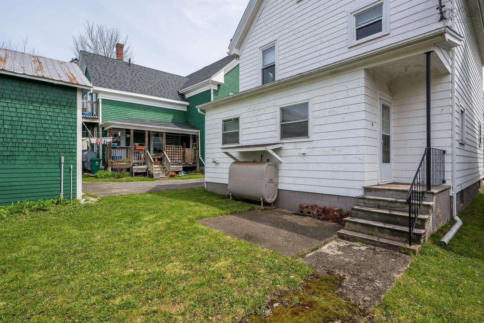 $649,900.00: 132 & 142 Gray Street, Windsor