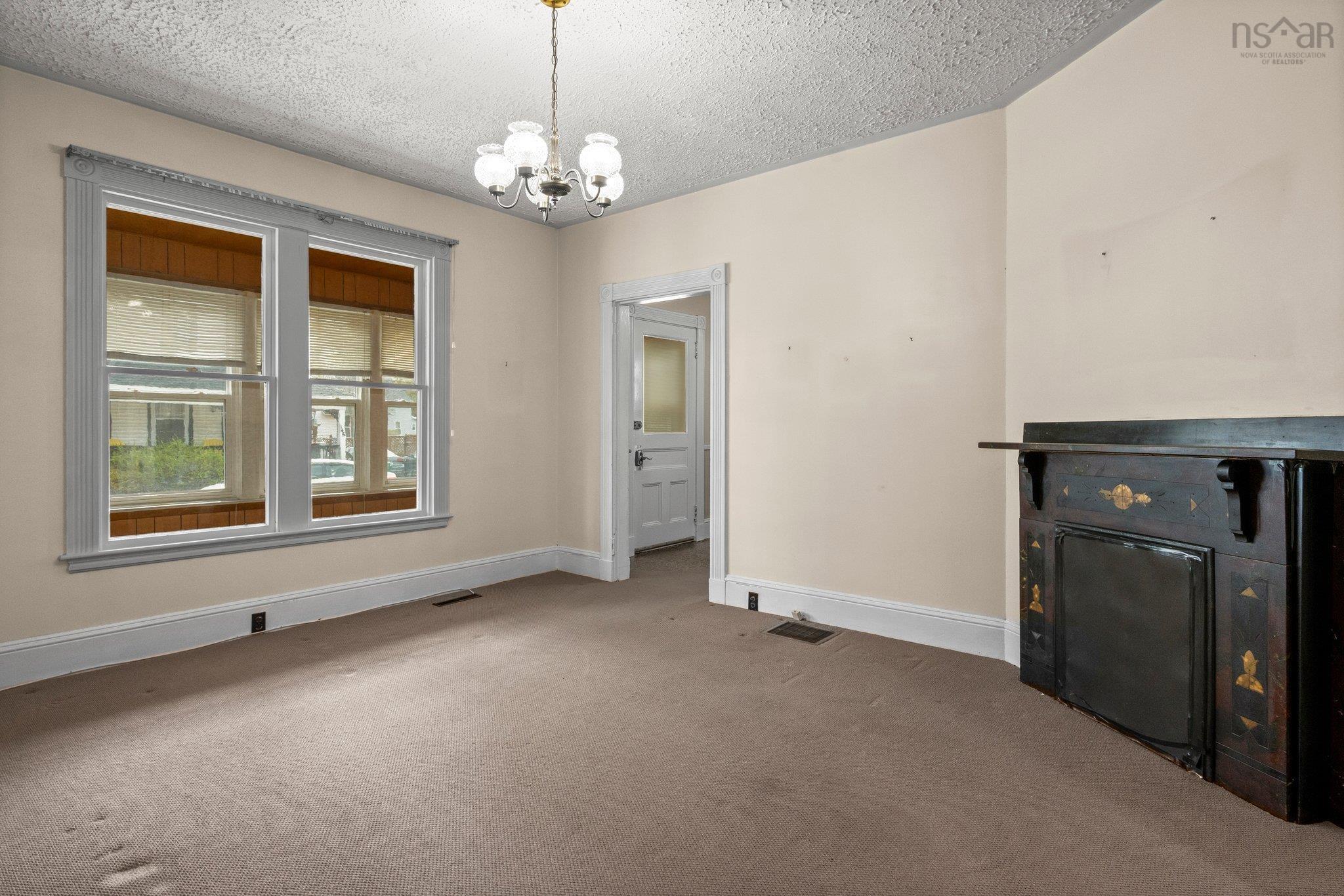 $649,900.00: 132 & 142 Gray Street, Windsor
