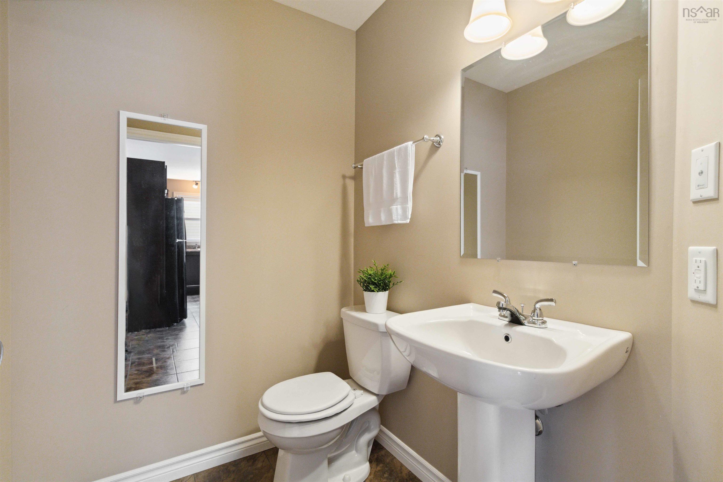 $539,900.00: 42 Lier Ridge, Halifax