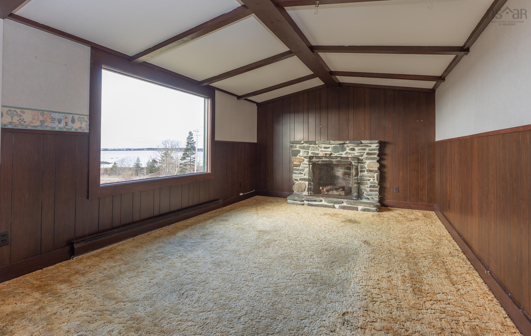 $309,900.00: 2473 Chebogue Road, Sand Beach